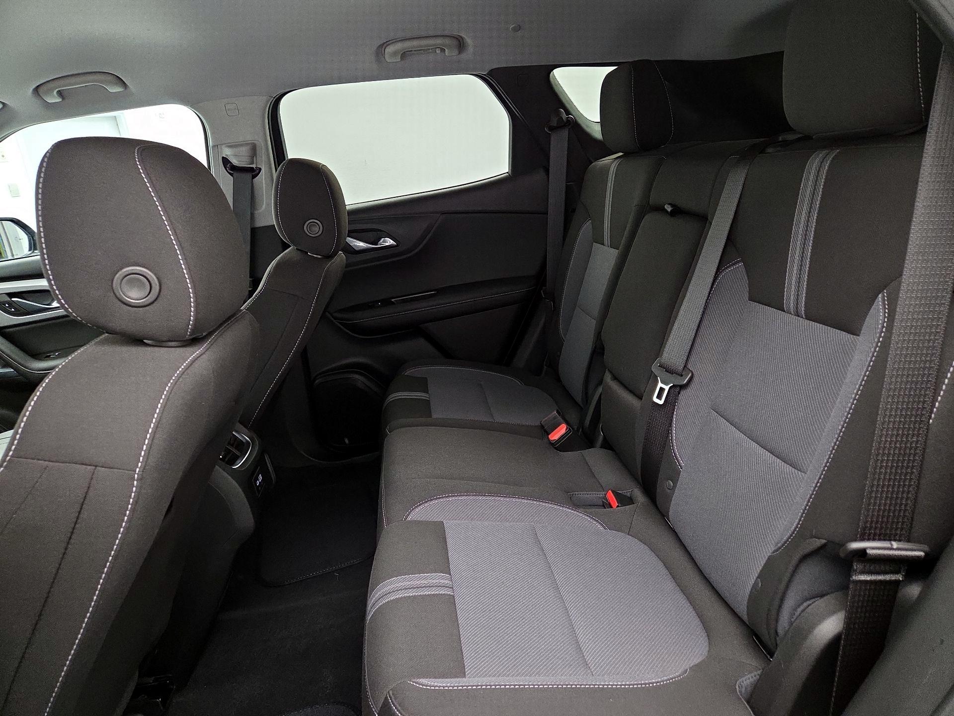 Thumbnail: 2023 Chevrolet Blazer - 19