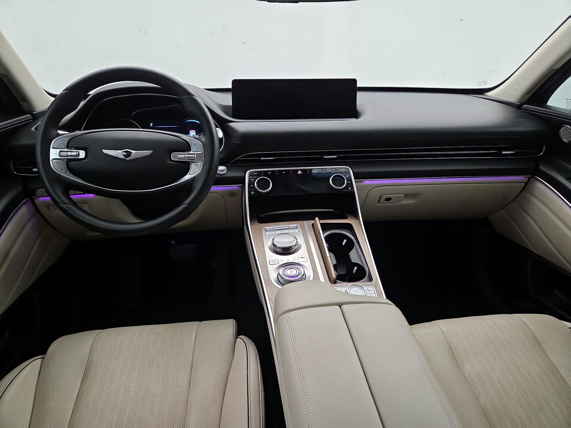 Thumbnail: 2023 Genesis GV80 - 9