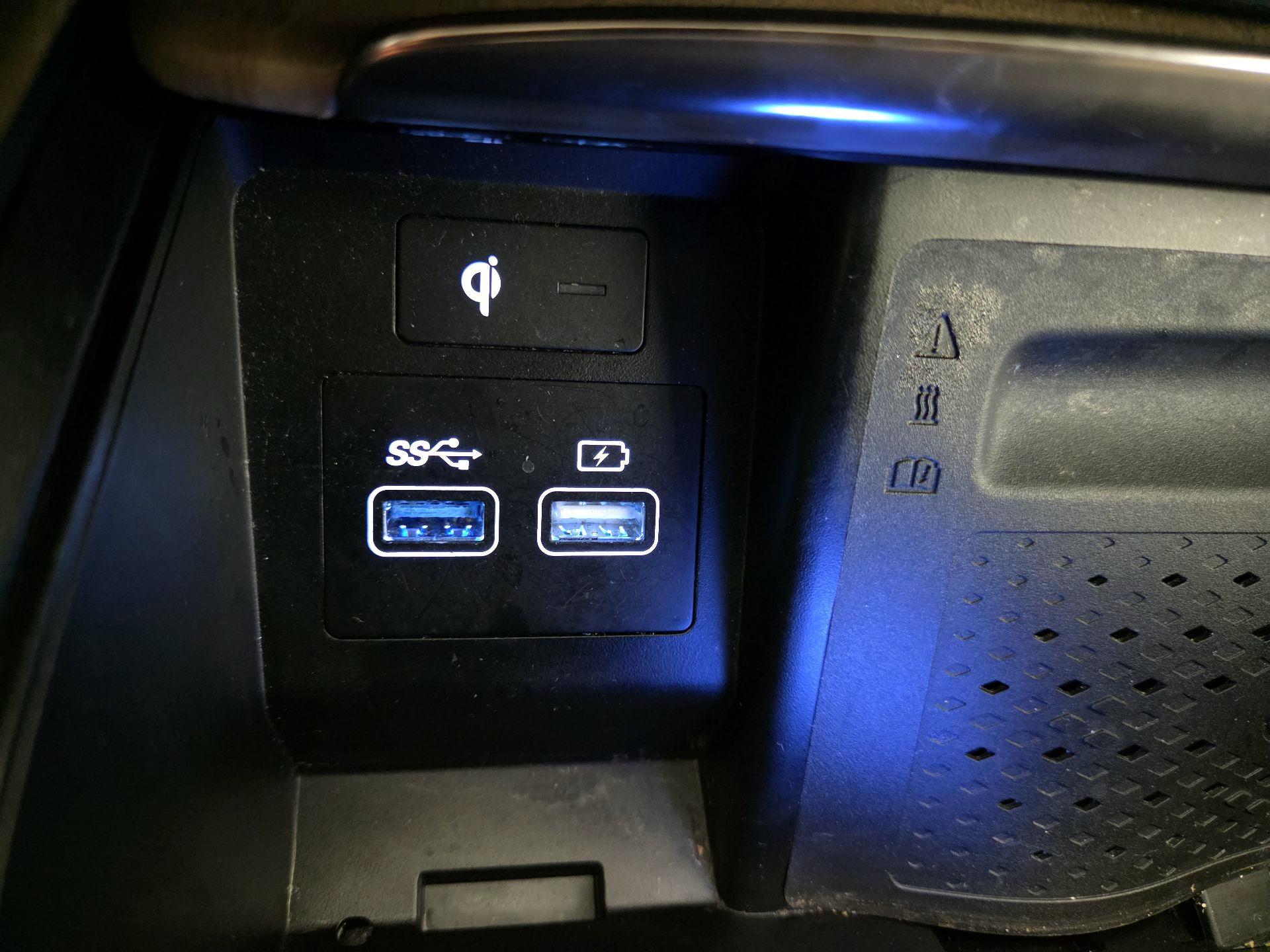 Thumbnail: 2023 Genesis GV80 - 19