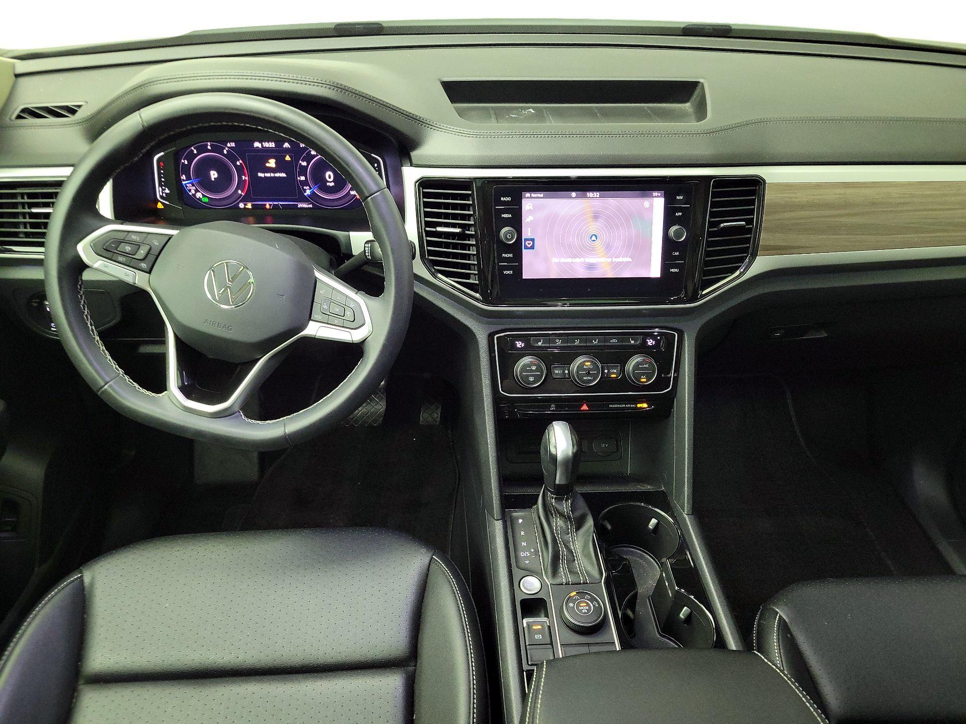 Thumbnail: 2023 Volkswagen Atlas - 9