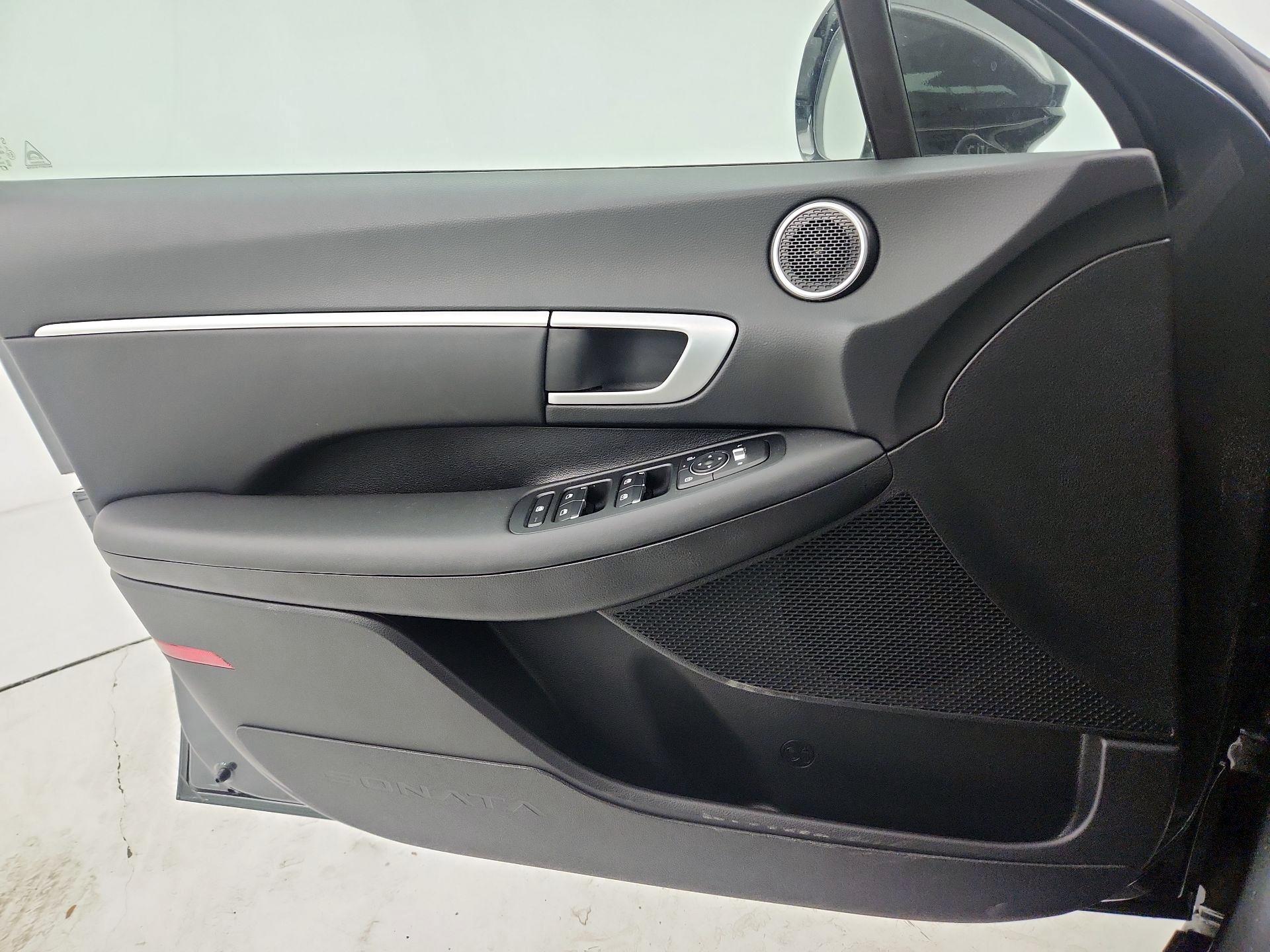 Thumbnail: 2025 Hyundai Sonata - 12