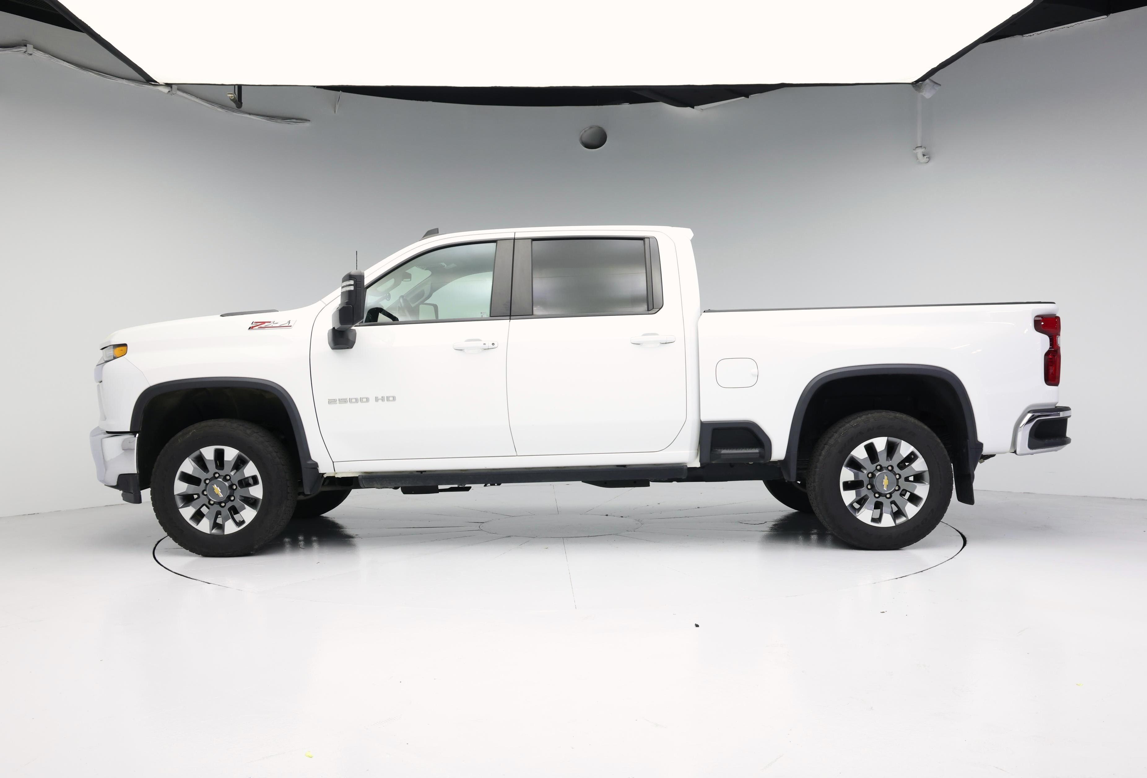 Thumbnail: 2022 Chevrolet Silverado 2500 - 3