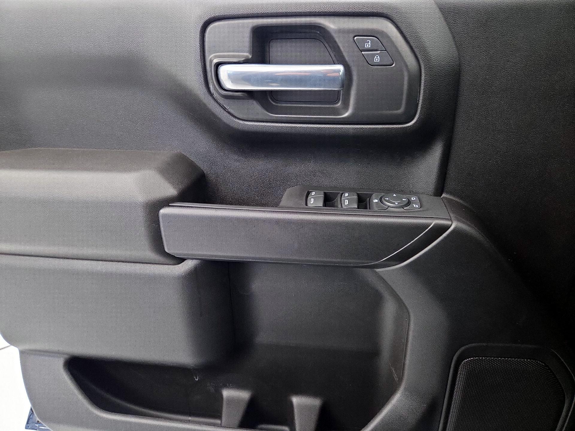 Thumbnail: 2022 Chevrolet Silverado 1500 - 12