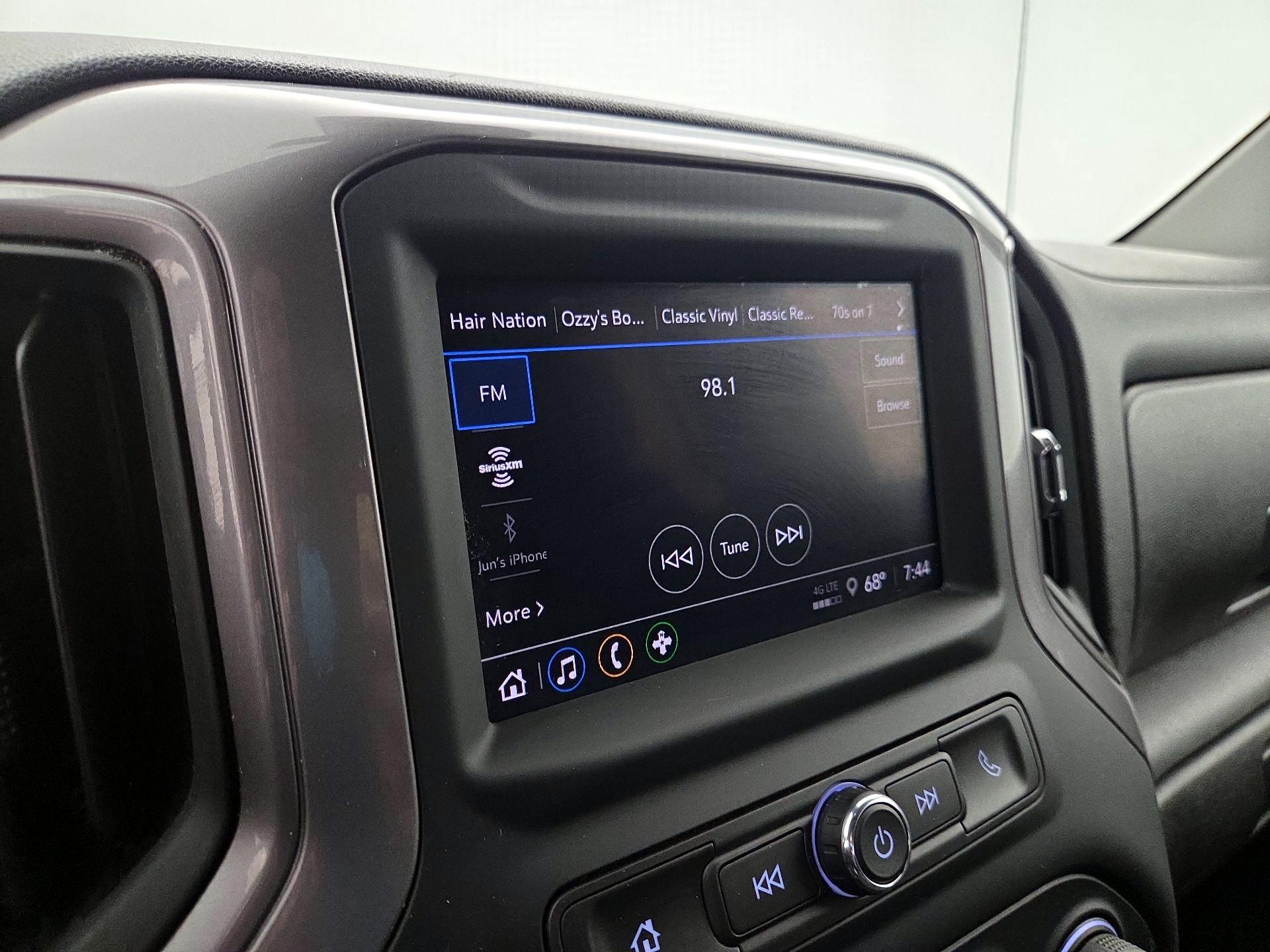 Thumbnail: 2022 Chevrolet Silverado 1500 - 15