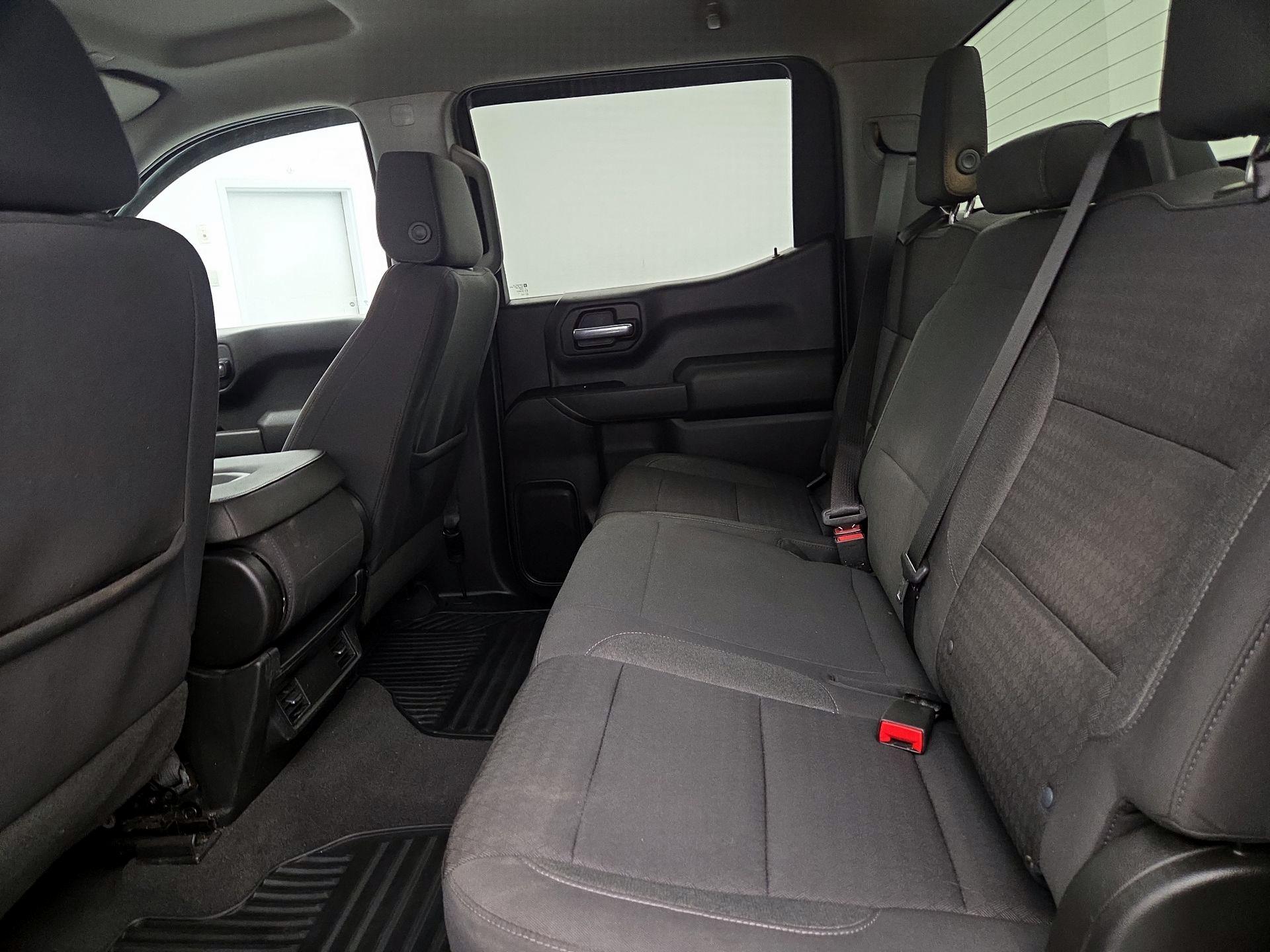 Thumbnail: 2022 Chevrolet Silverado 1500 - 19