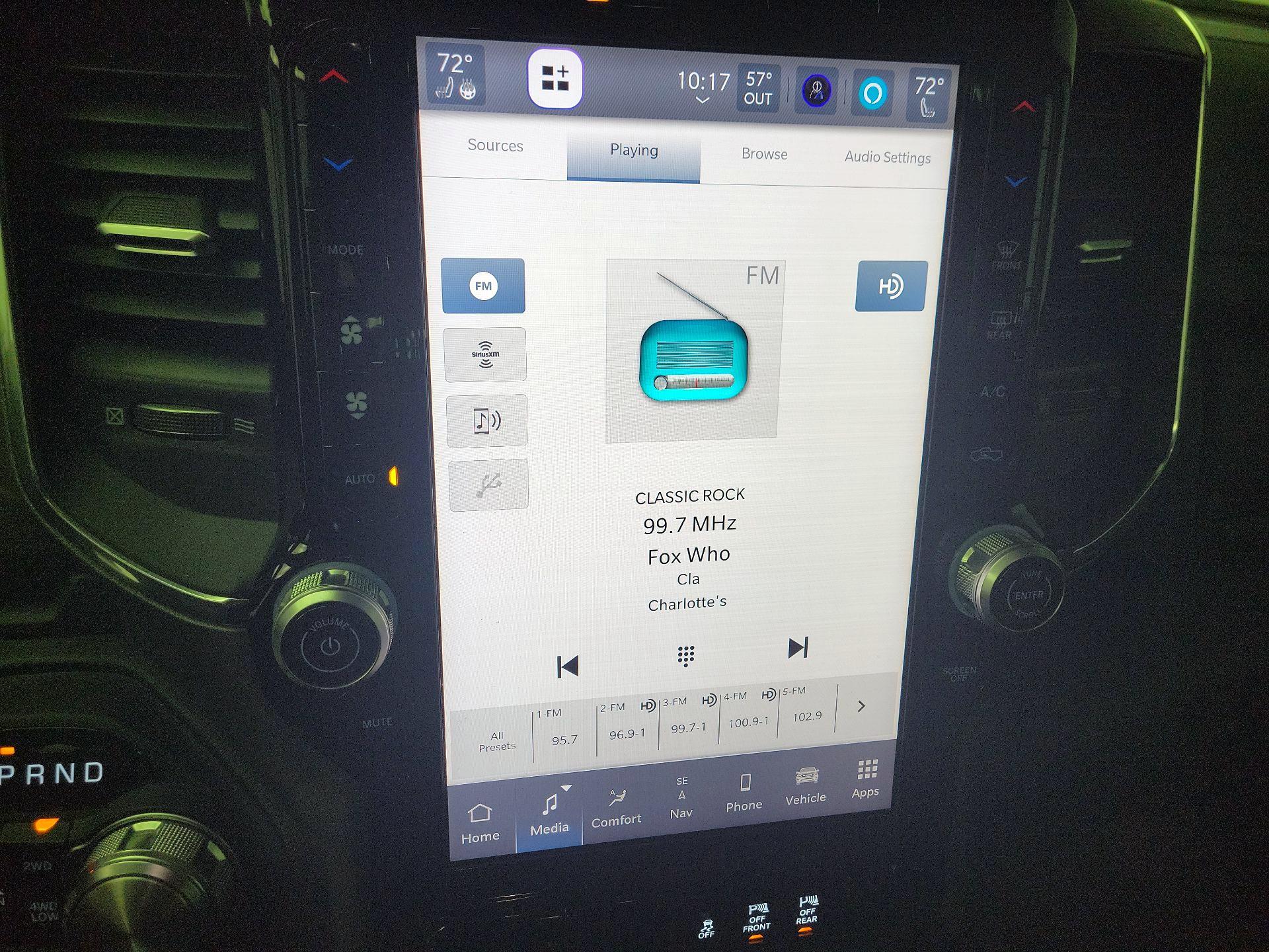 Thumbnail: 2025 RAM 1500 - 16