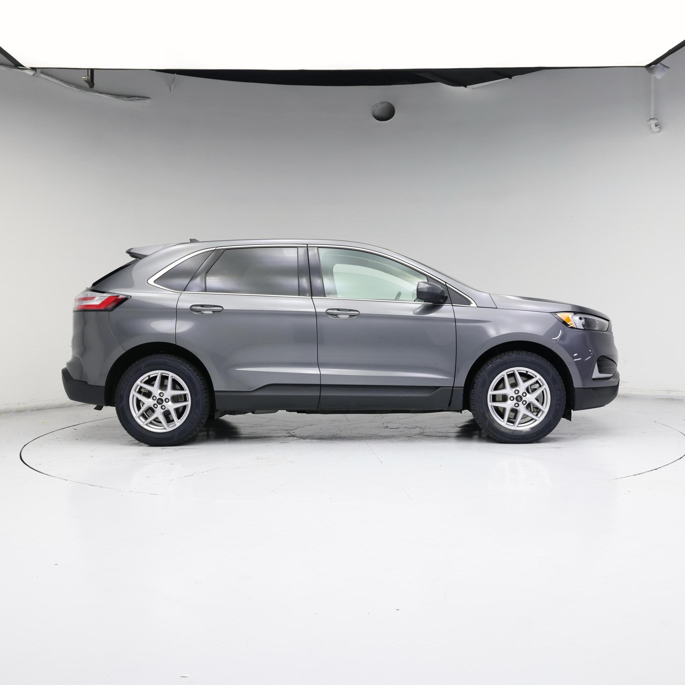 Thumbnail: 2023 Ford Edge - 7