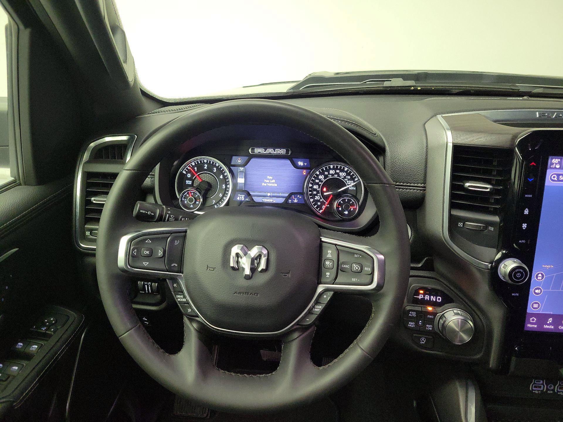 Thumbnail: 2025 RAM 1500 - 10