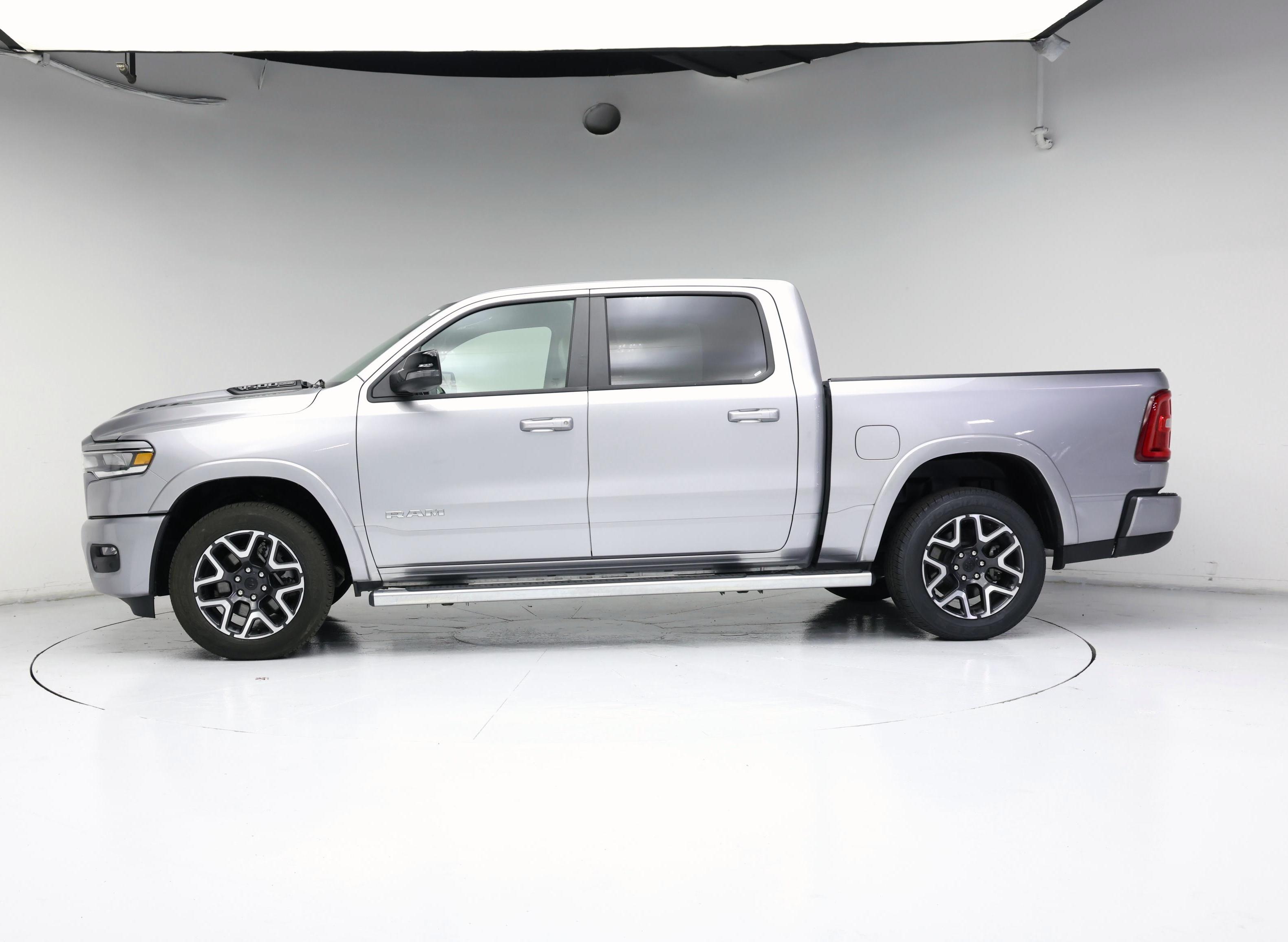 Thumbnail: 2025 RAM 1500 - 3