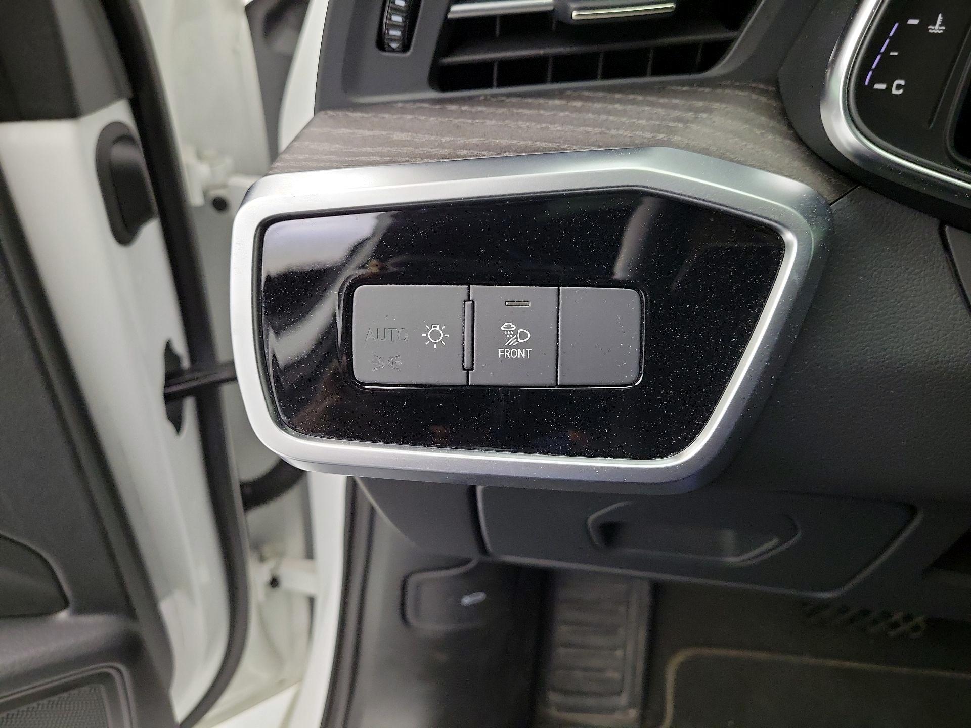 Thumbnail: 2024 Audi A6 - 13