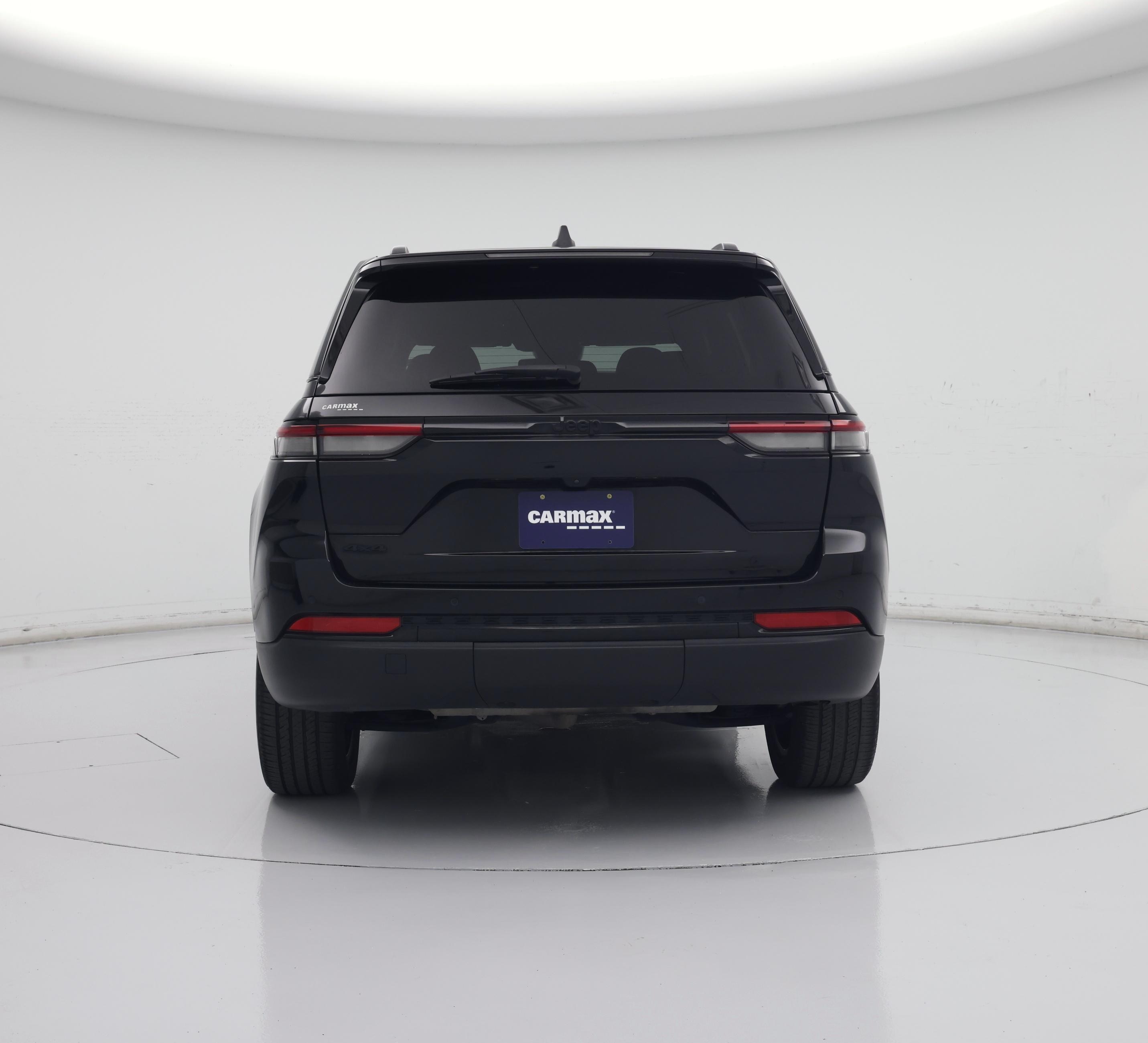 Thumbnail: 2023 Jeep Grand Cherokee - 6