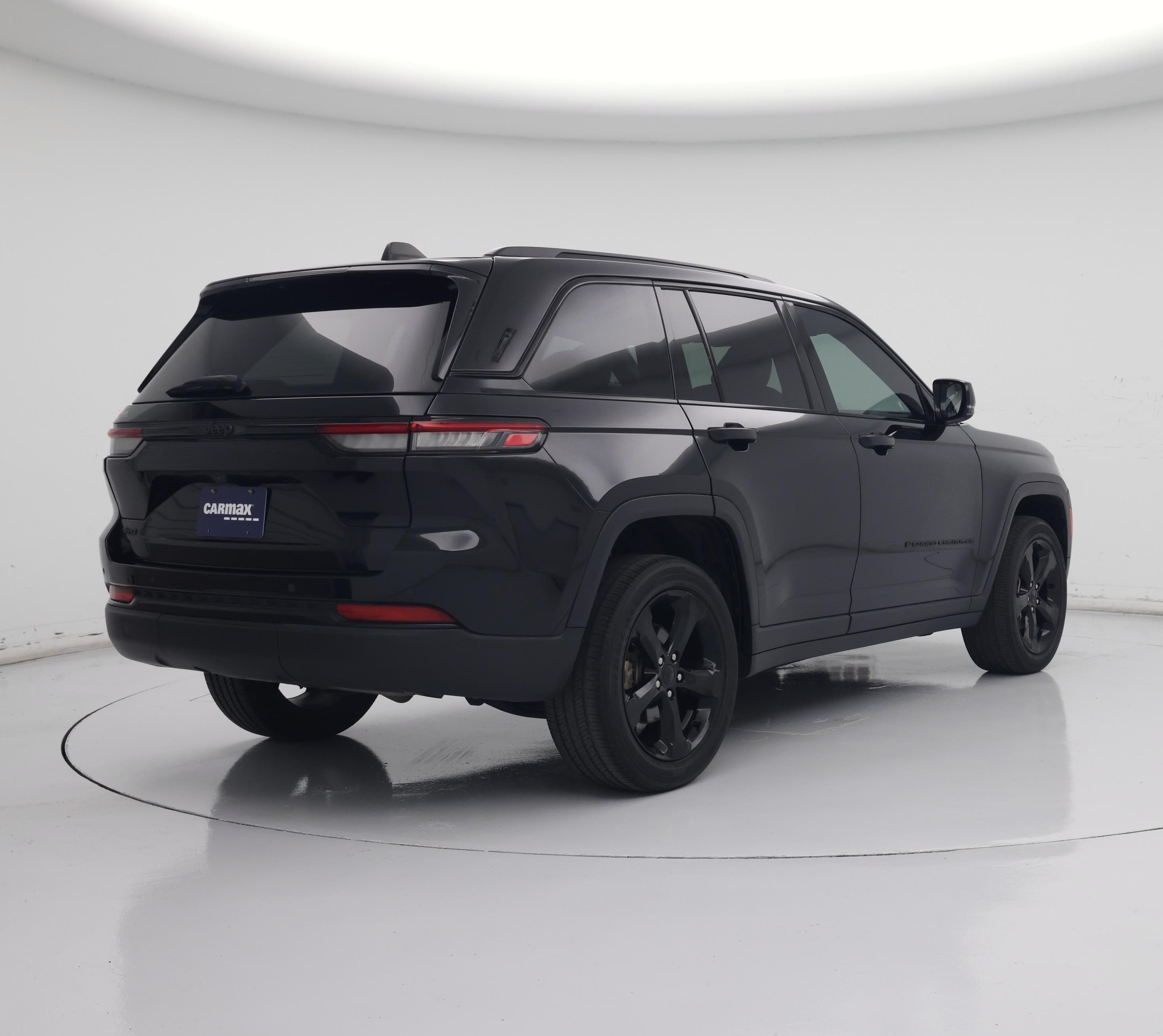 Thumbnail: 2023 Jeep Grand Cherokee - 8