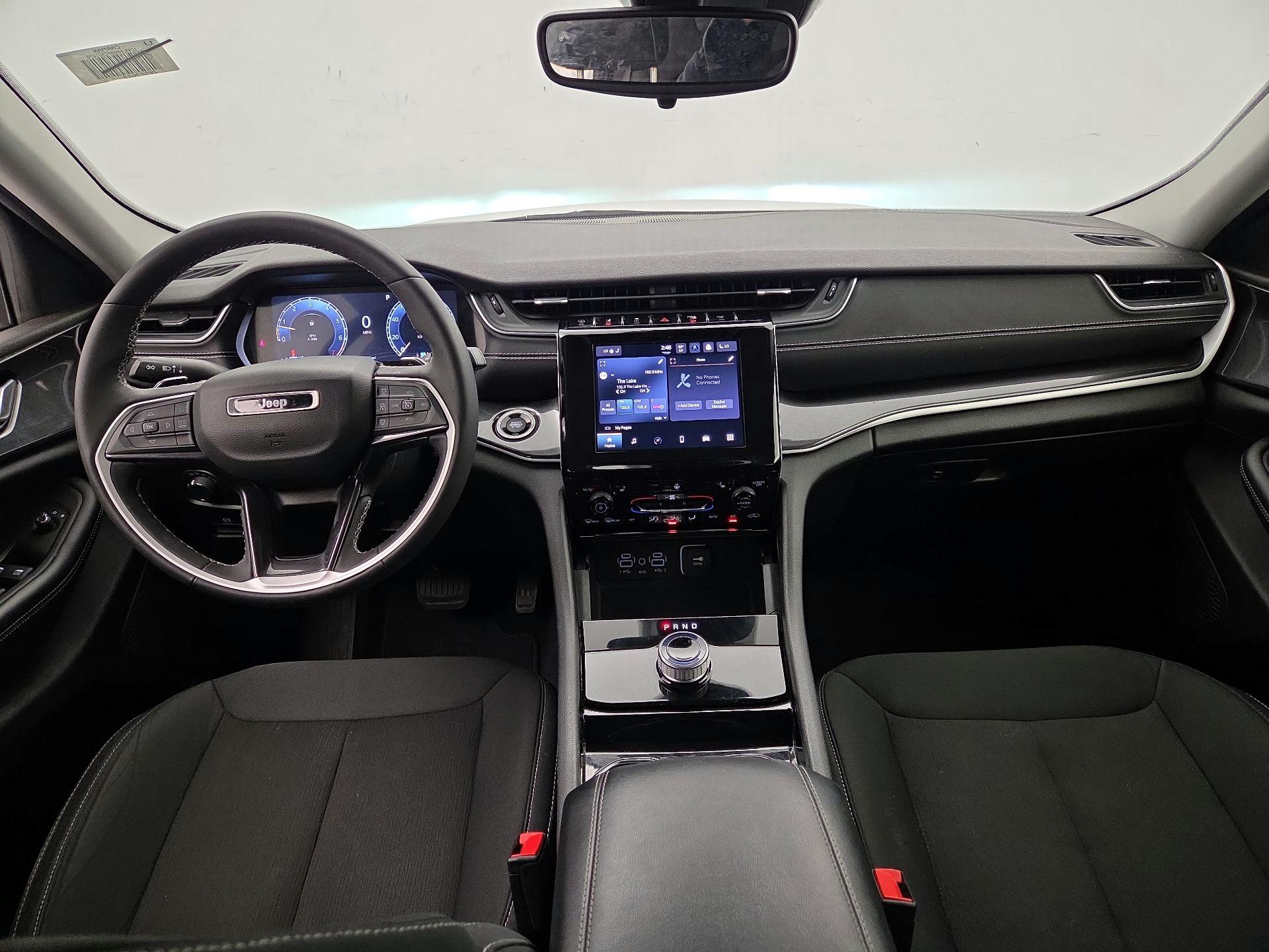 Thumbnail: 2023 Jeep Grand Cherokee - 9