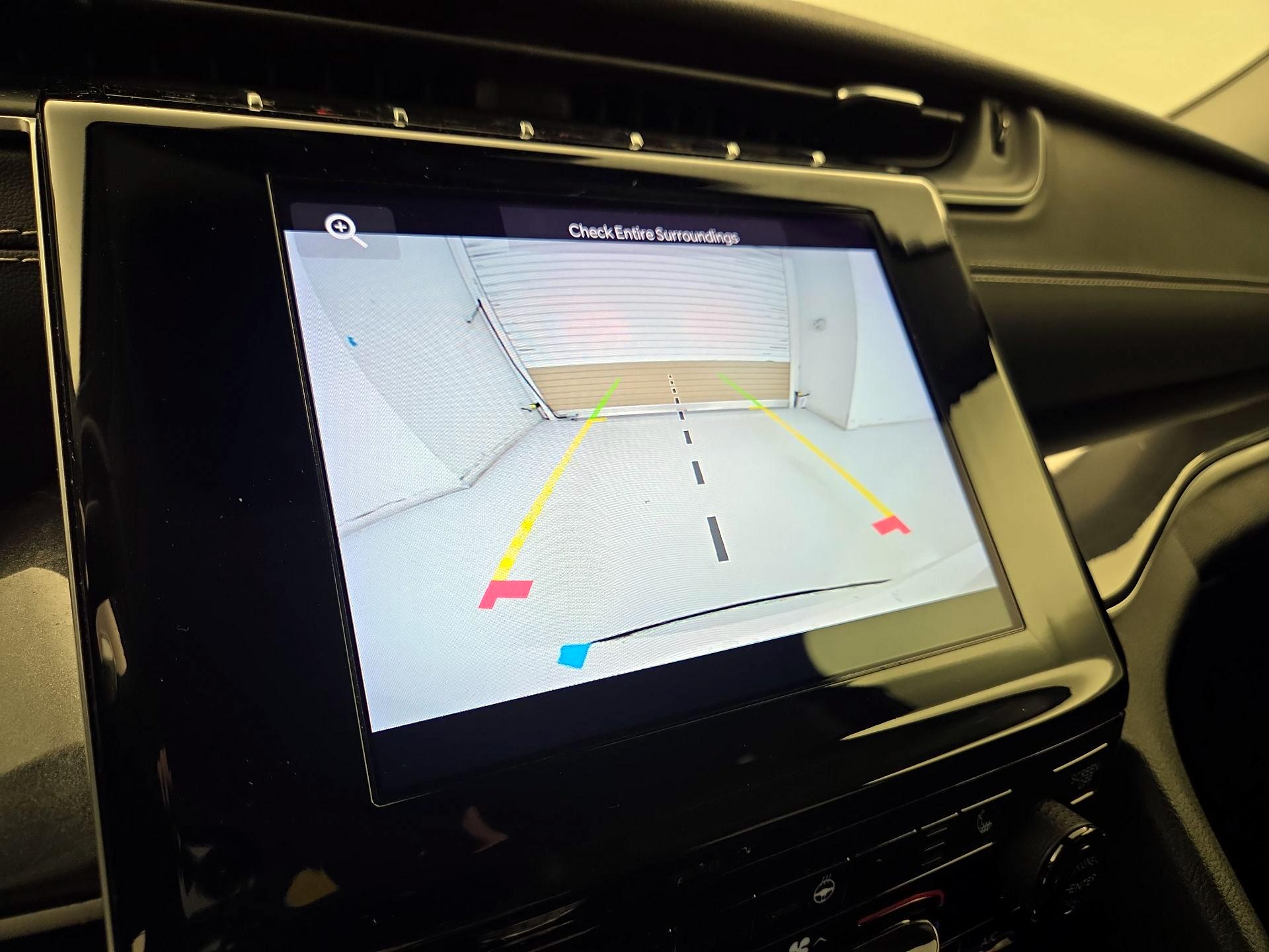 Thumbnail: 2023 Jeep Grand Cherokee - 14