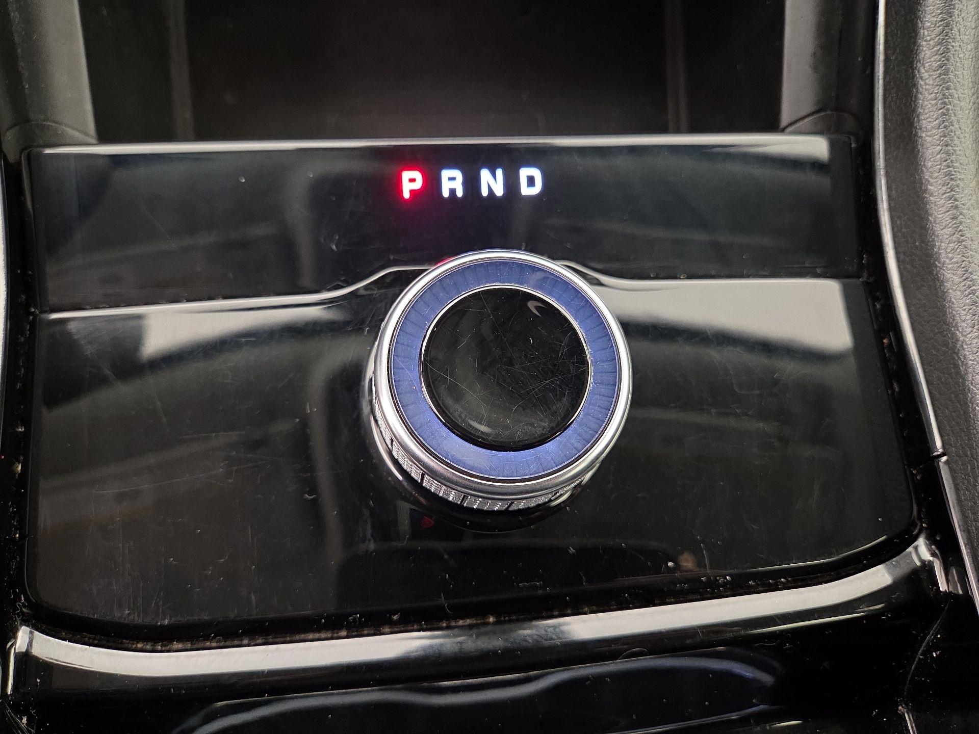 Thumbnail: 2023 Jeep Grand Cherokee - 17