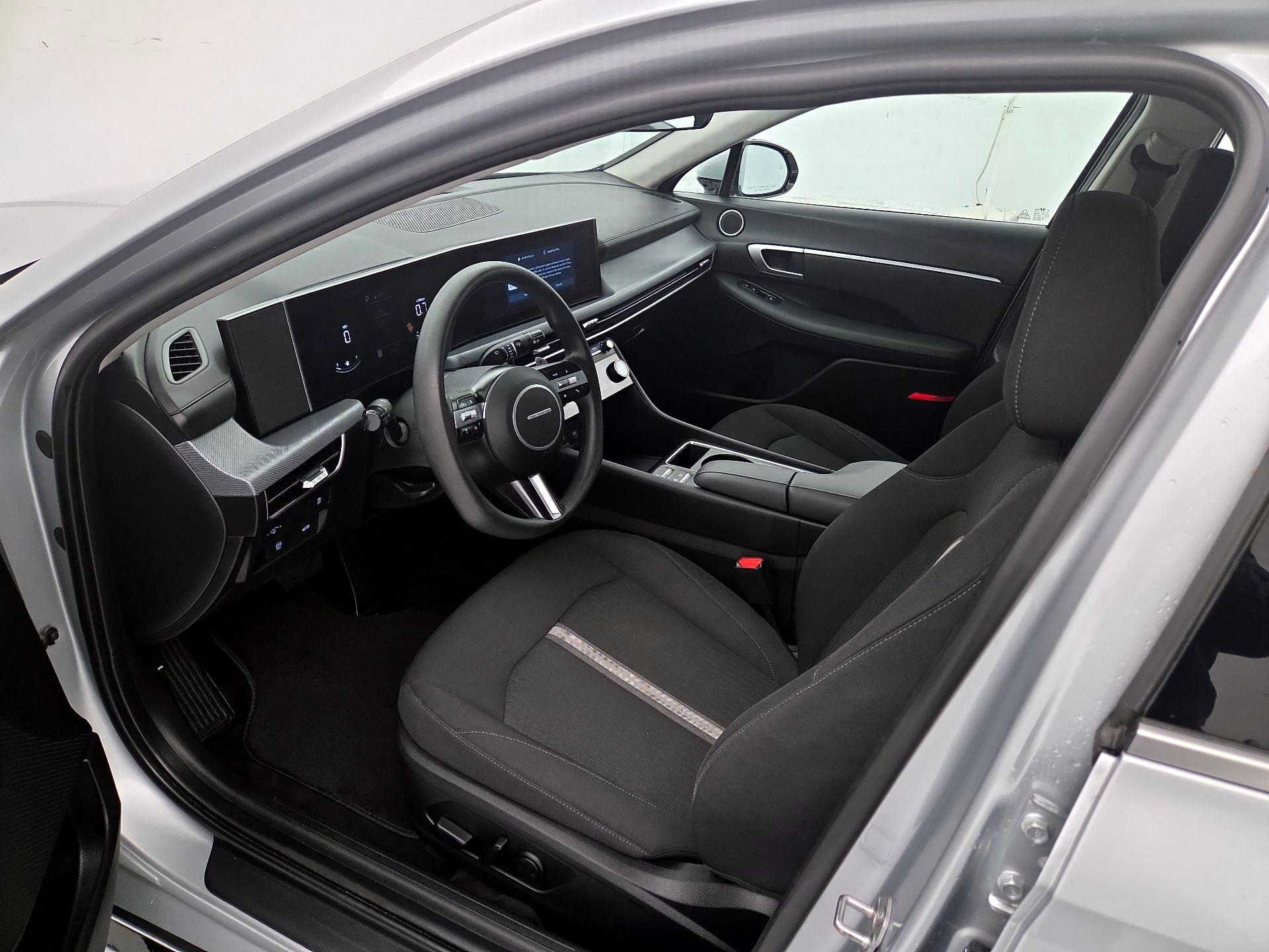 Thumbnail: 2024 Hyundai Sonata - 11