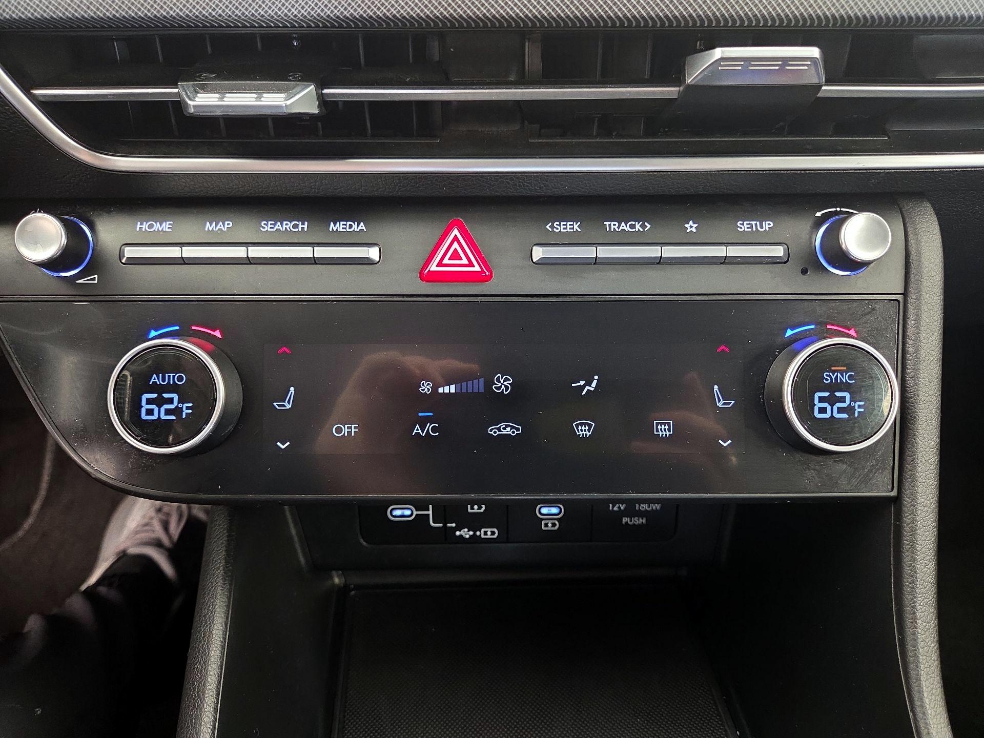 Thumbnail: 2024 Hyundai Sonata - 16