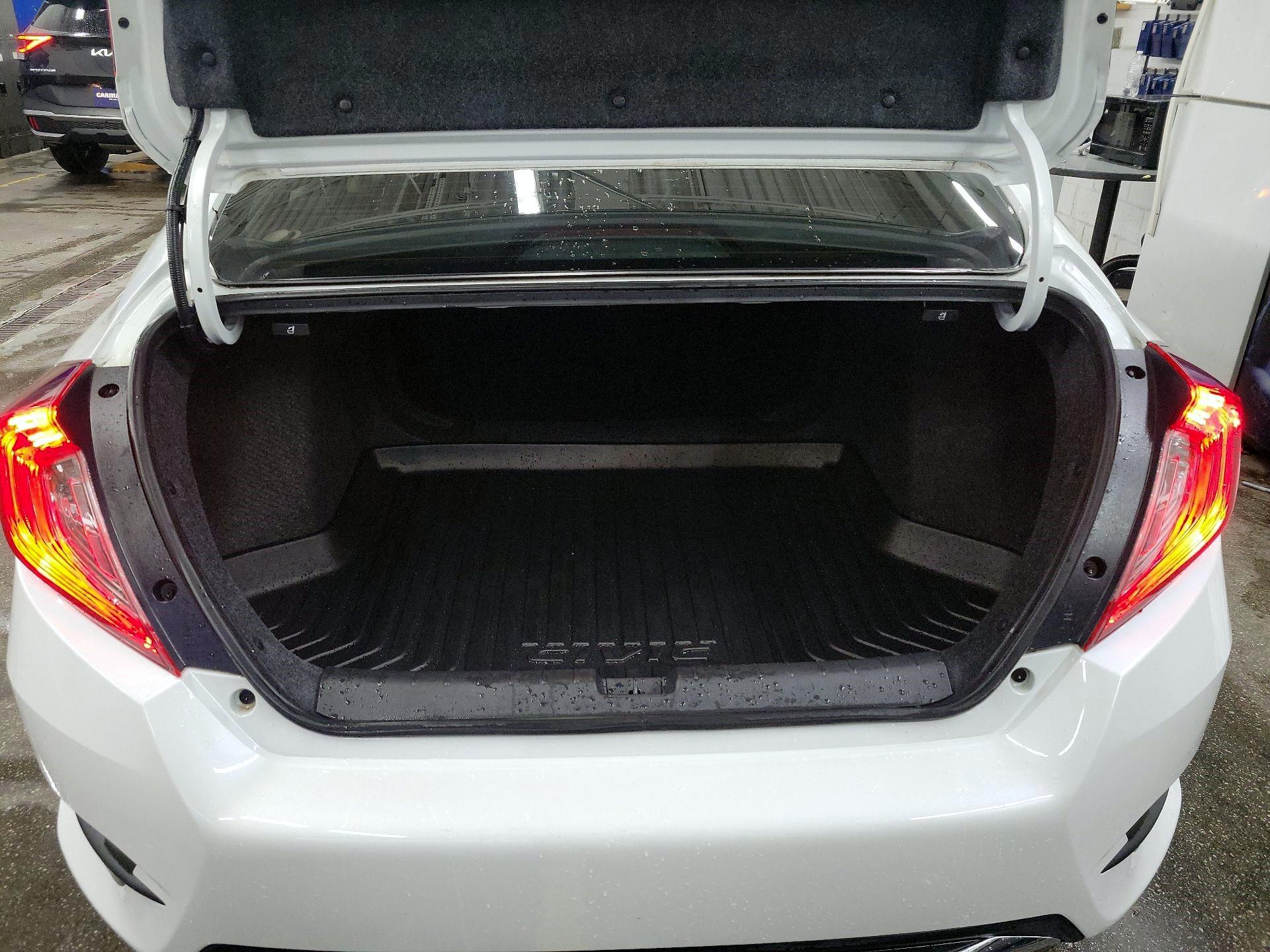 Thumbnail: 2020 Honda Civic - 19