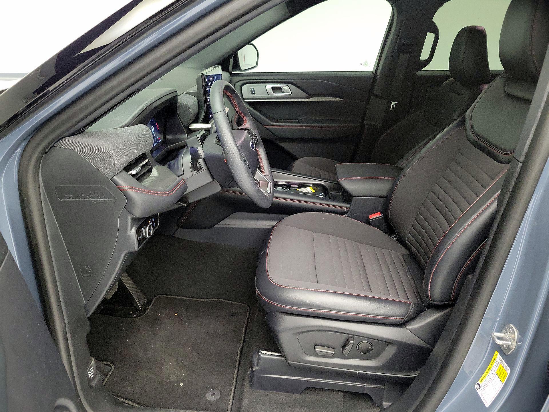 Thumbnail: 2025 Ford Explorer - 11