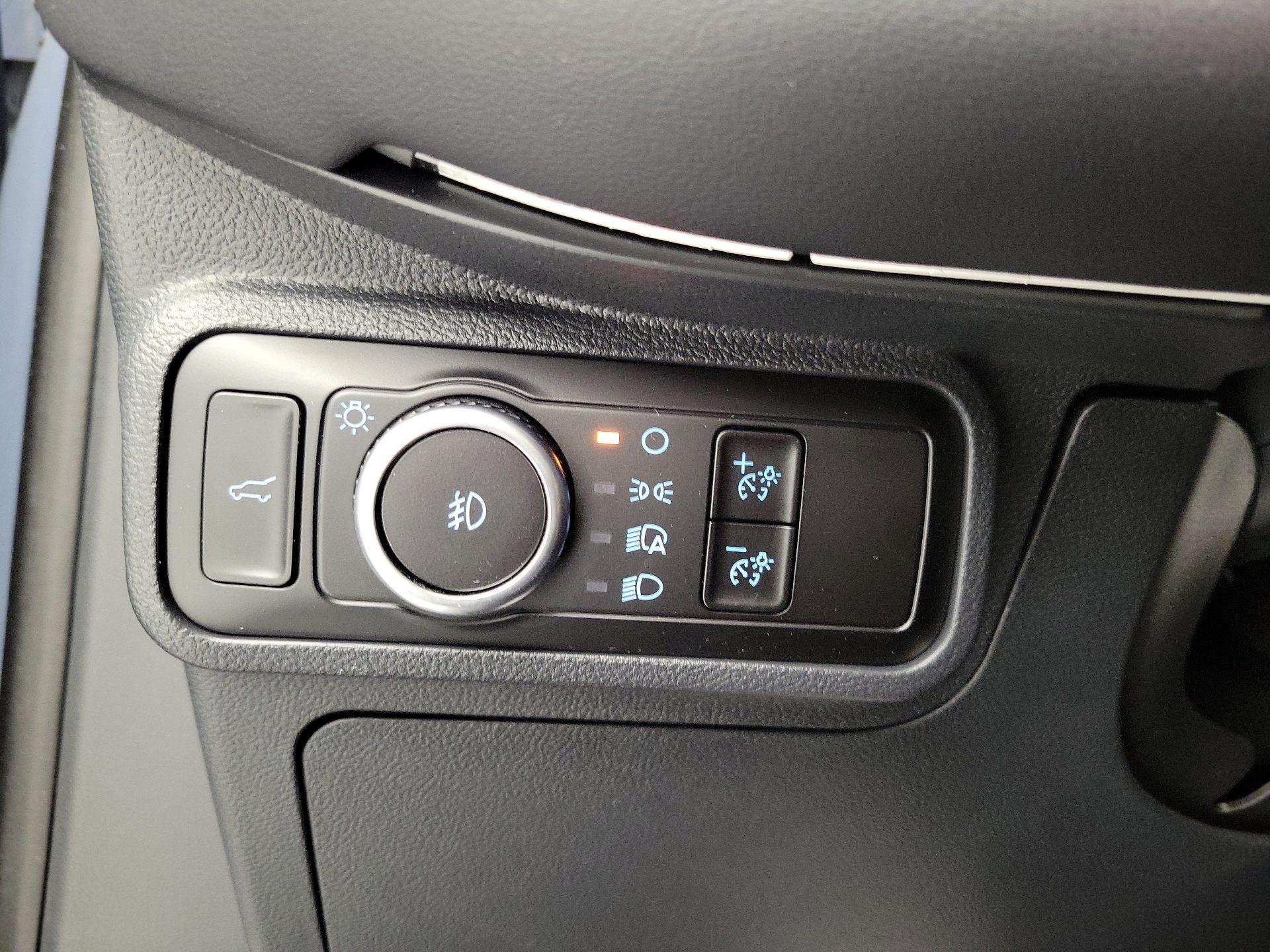 Thumbnail: 2025 Ford Explorer - 13