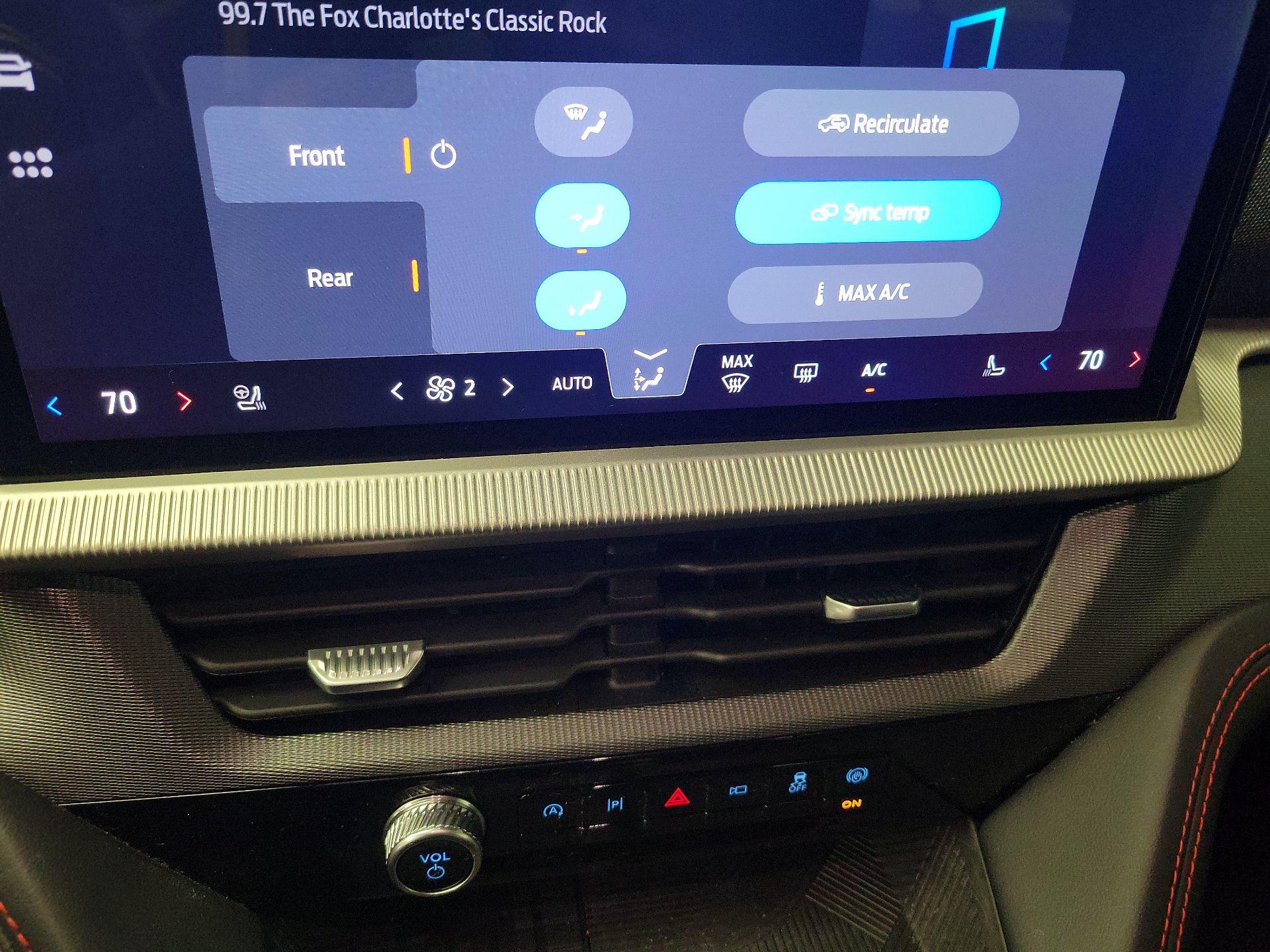 Thumbnail: 2025 Ford Explorer - 17