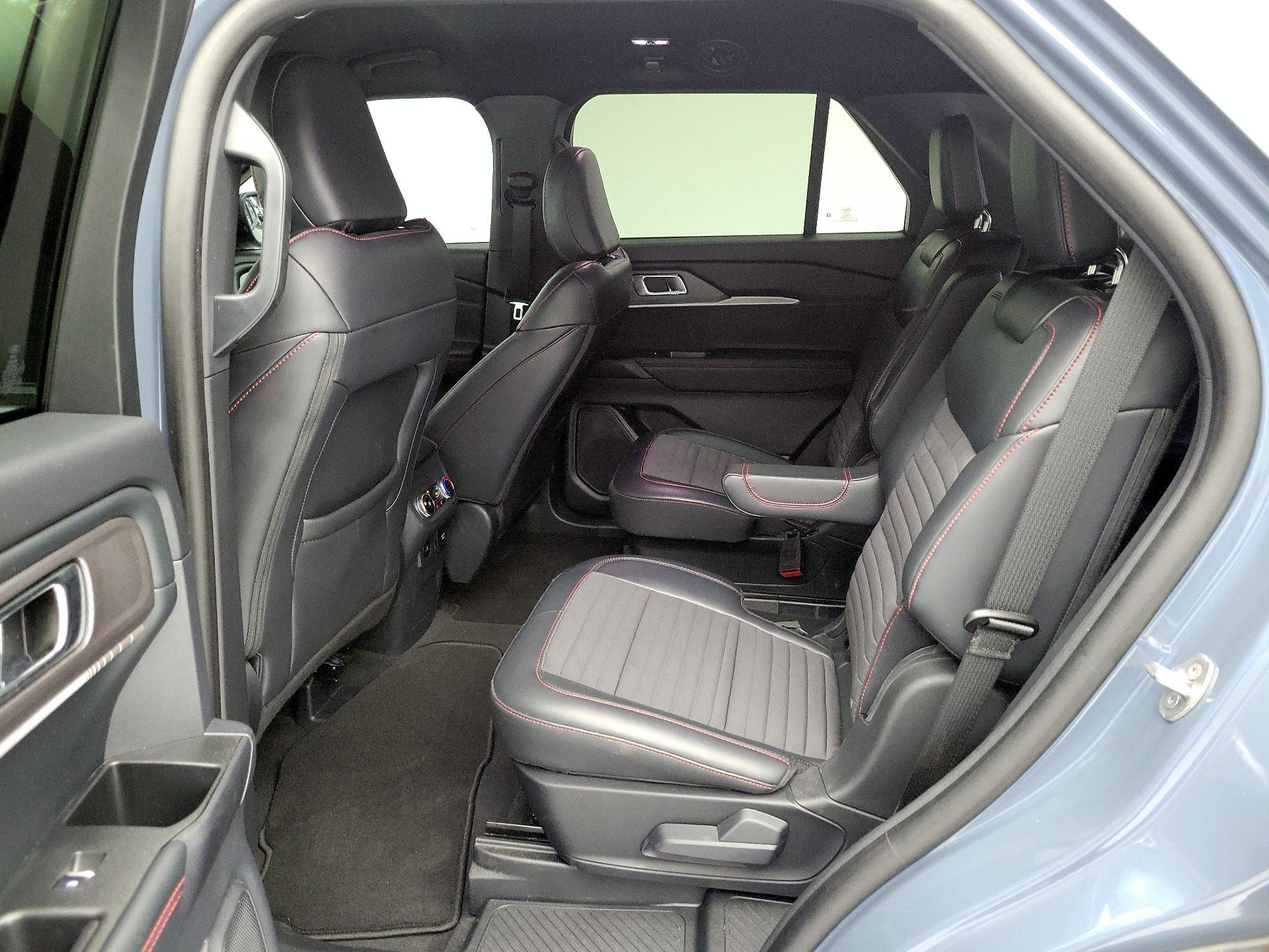 Thumbnail: 2025 Ford Explorer - 20