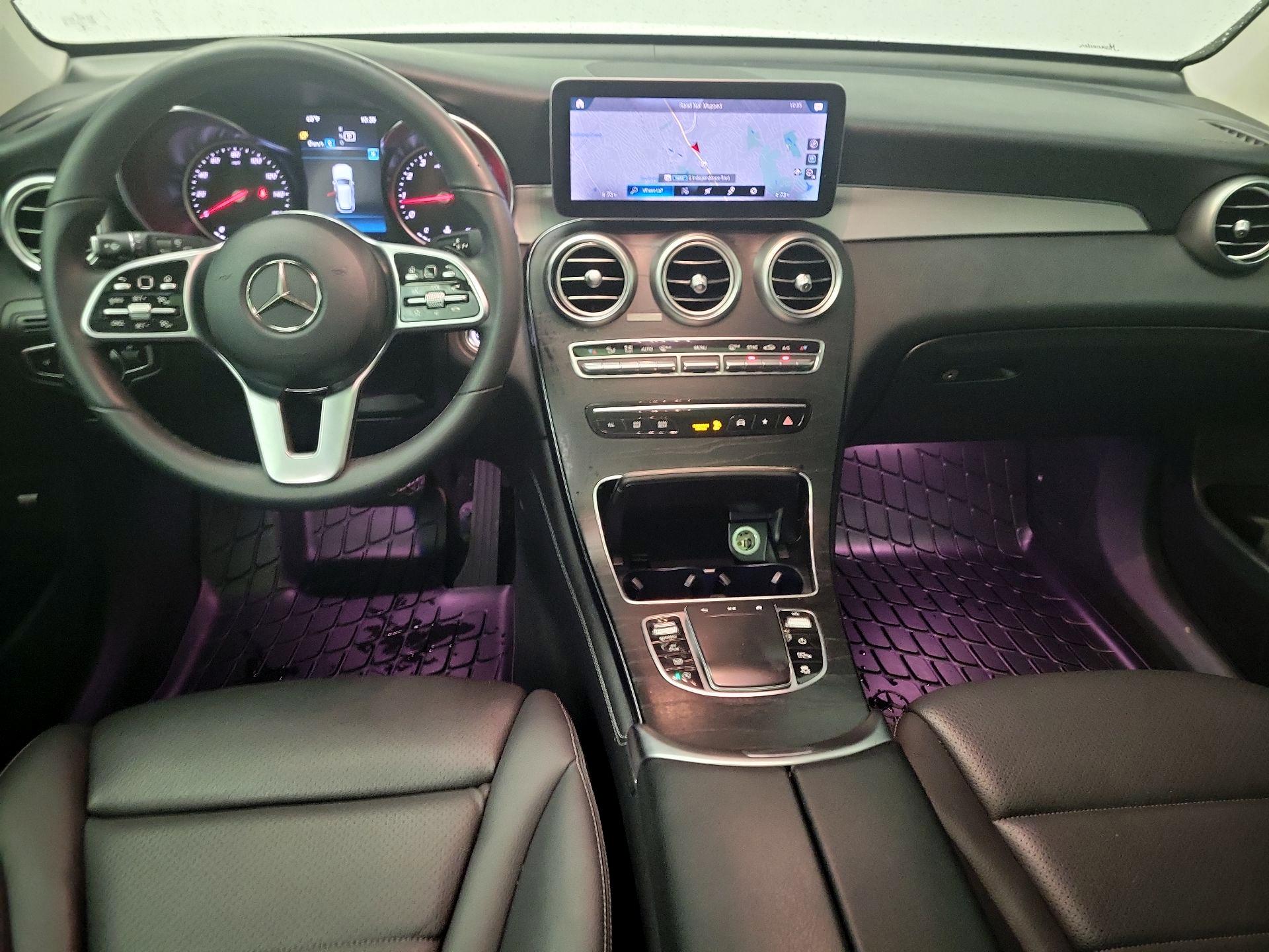 Thumbnail: 2020 Mercedes-Benz GLC - 9