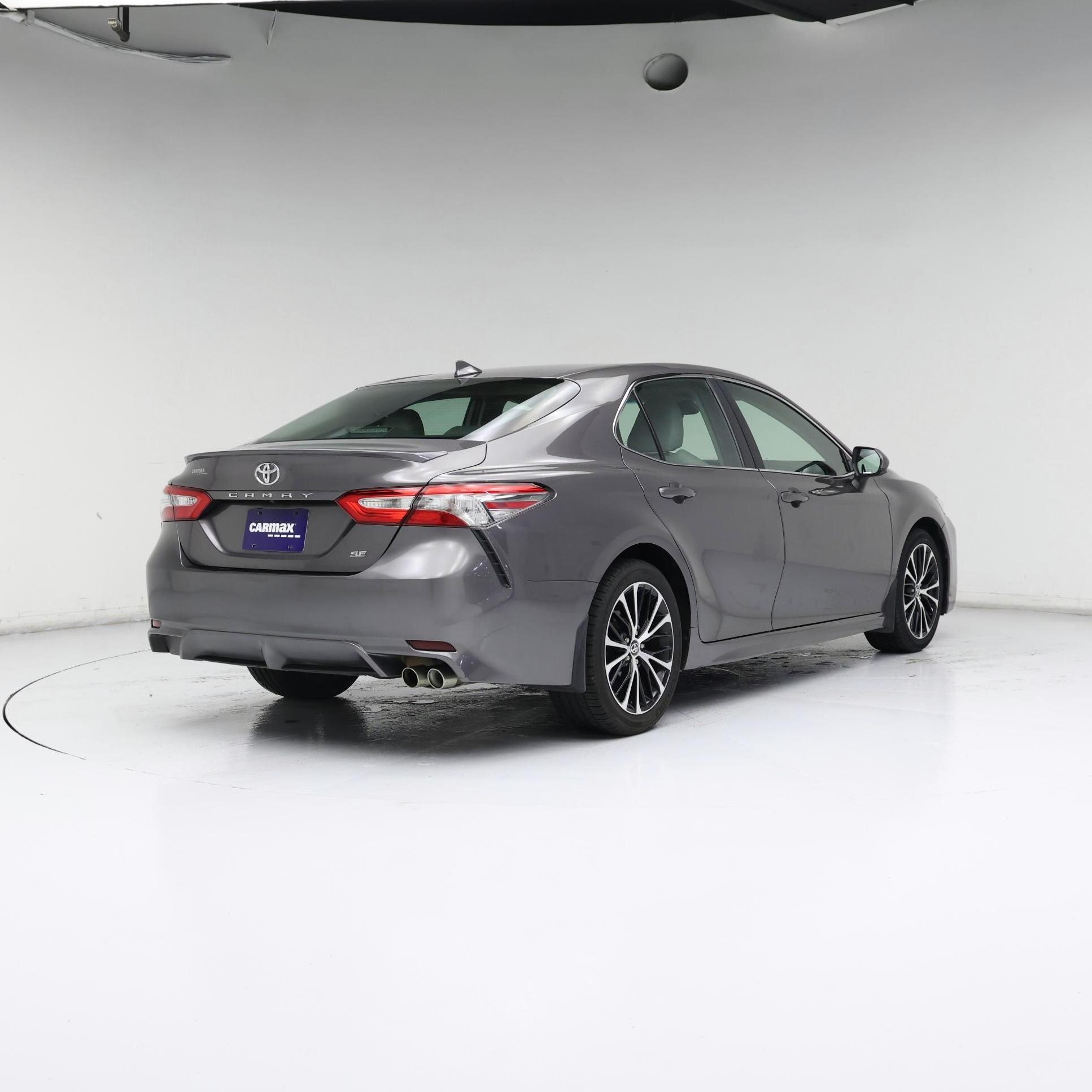 Thumbnail: 2019 Toyota Camry - 8