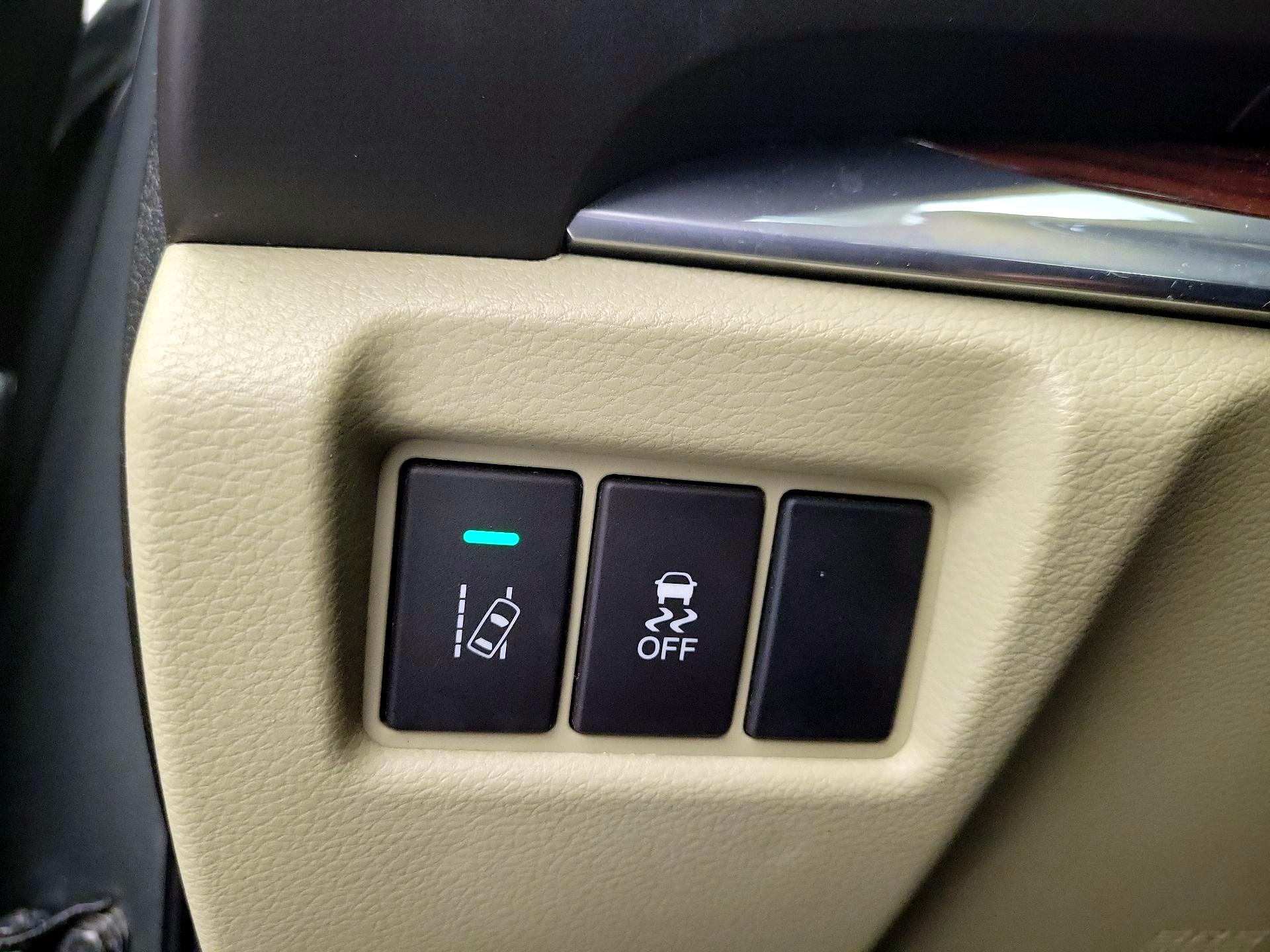 Thumbnail: 2016 Acura MDX - 13