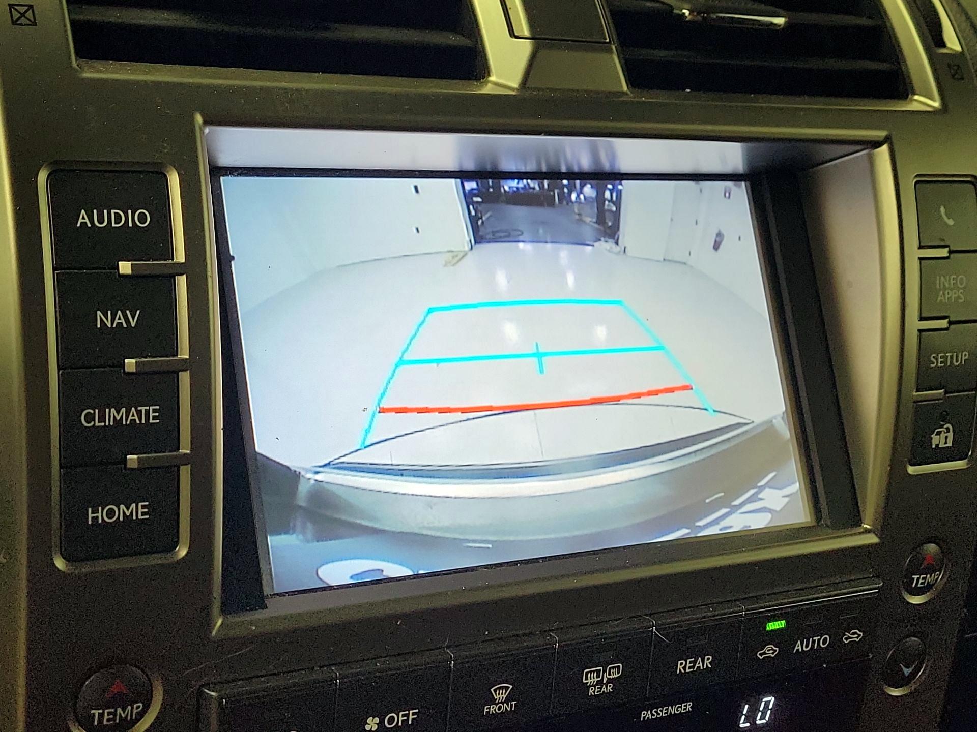 Thumbnail: 2021 Lexus GX - 14