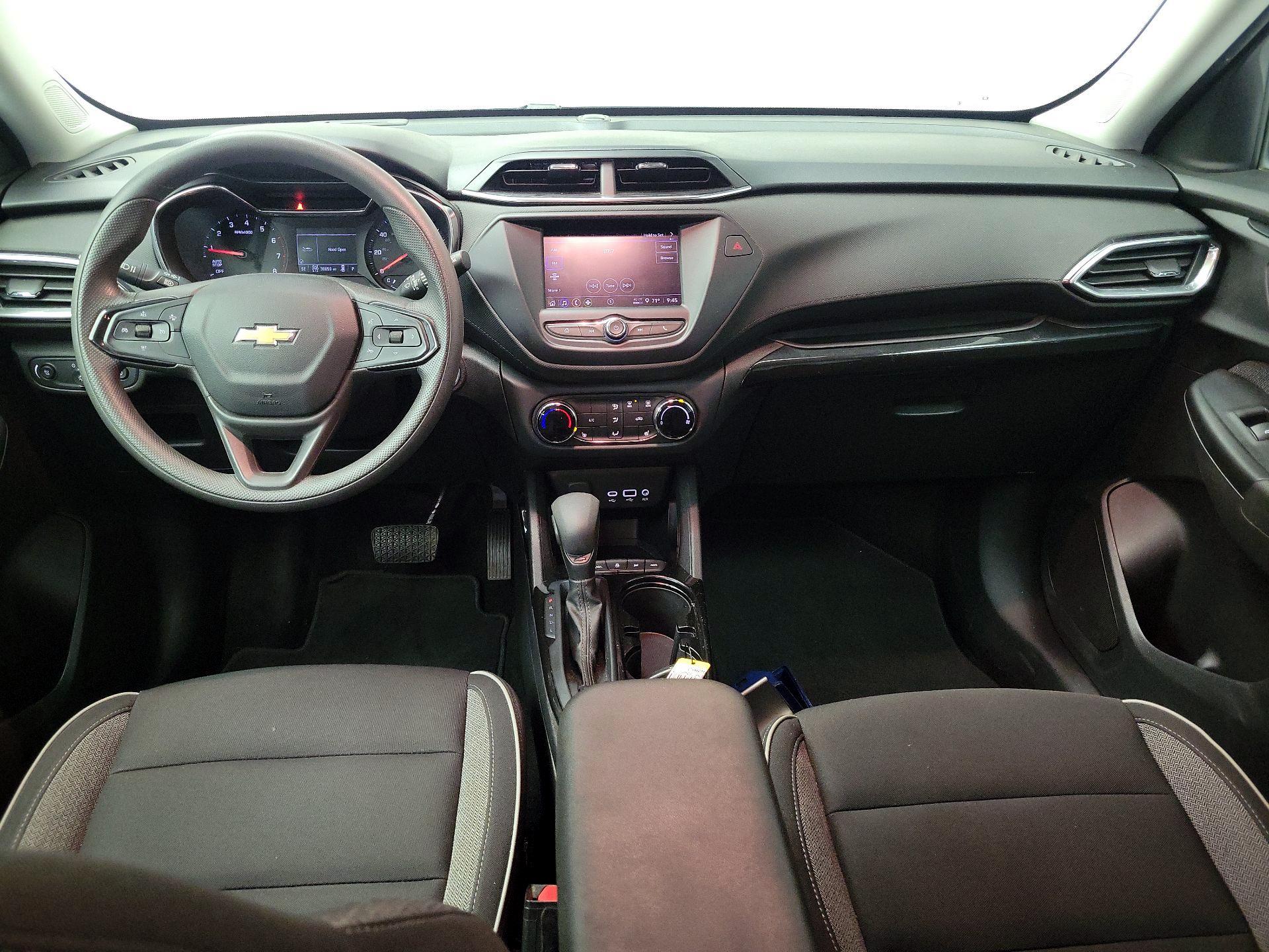 Thumbnail: 2022 Chevrolet TrailBlazer - 9