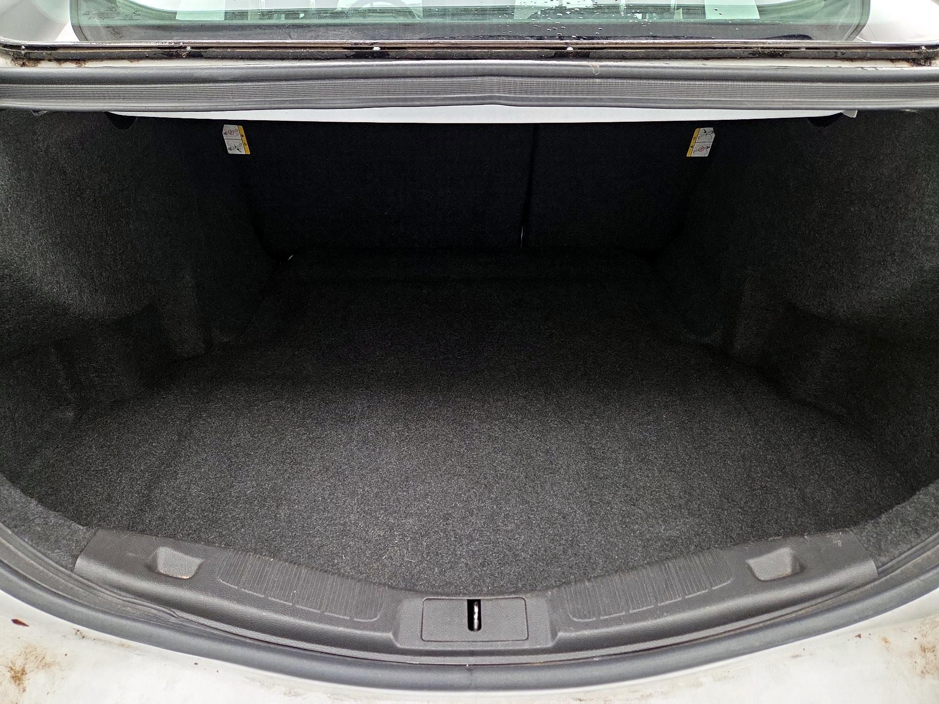 Thumbnail: 2016 Ford Fusion - 19