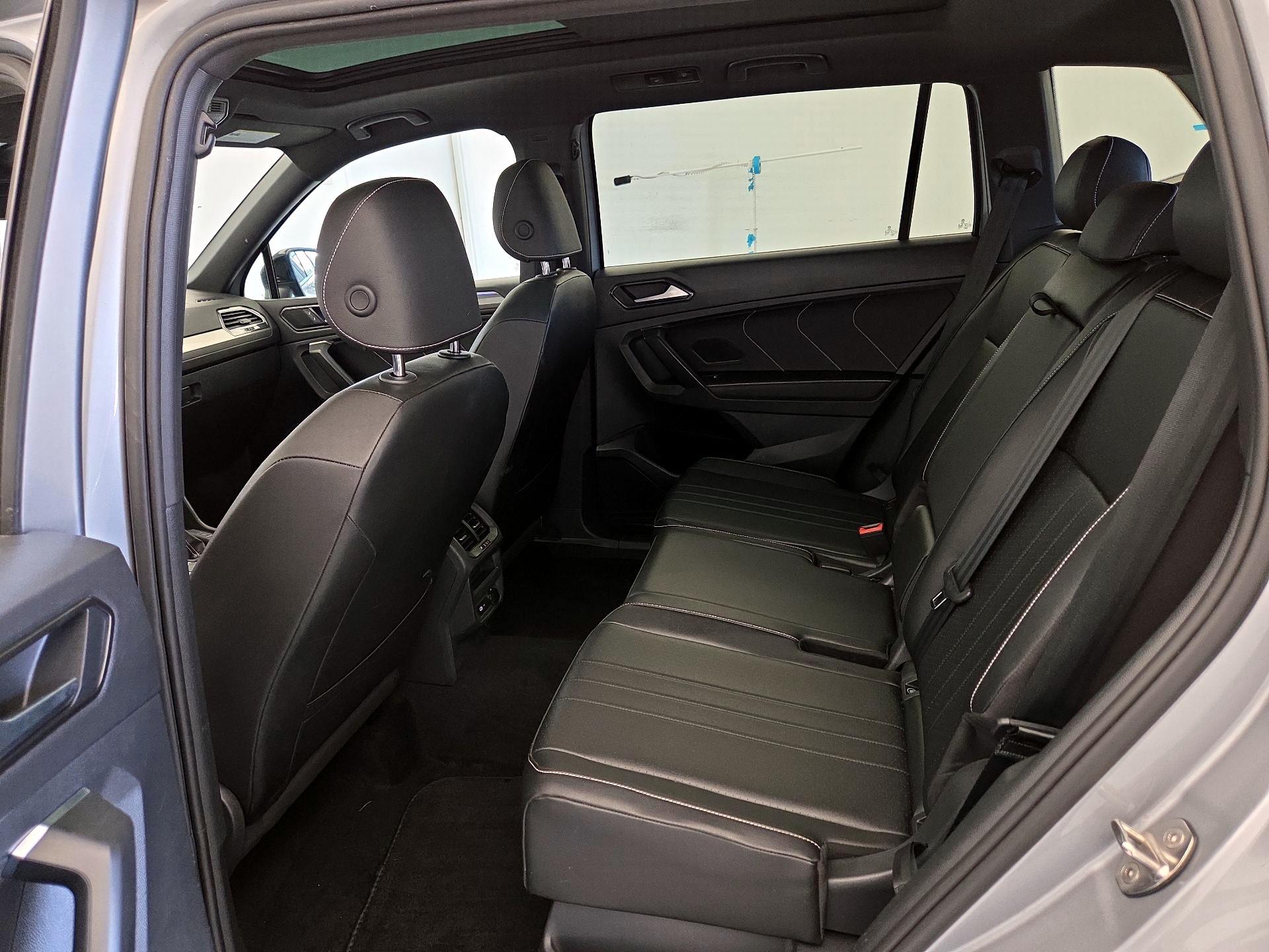 Thumbnail: 2022 Volkswagen Tiguan - 20