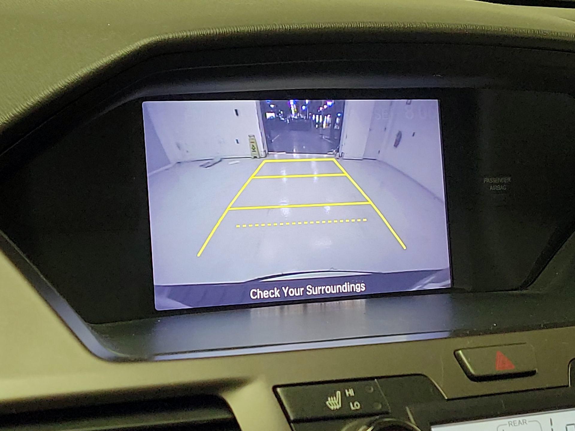 Thumbnail: 2017 Honda Odyssey - 14