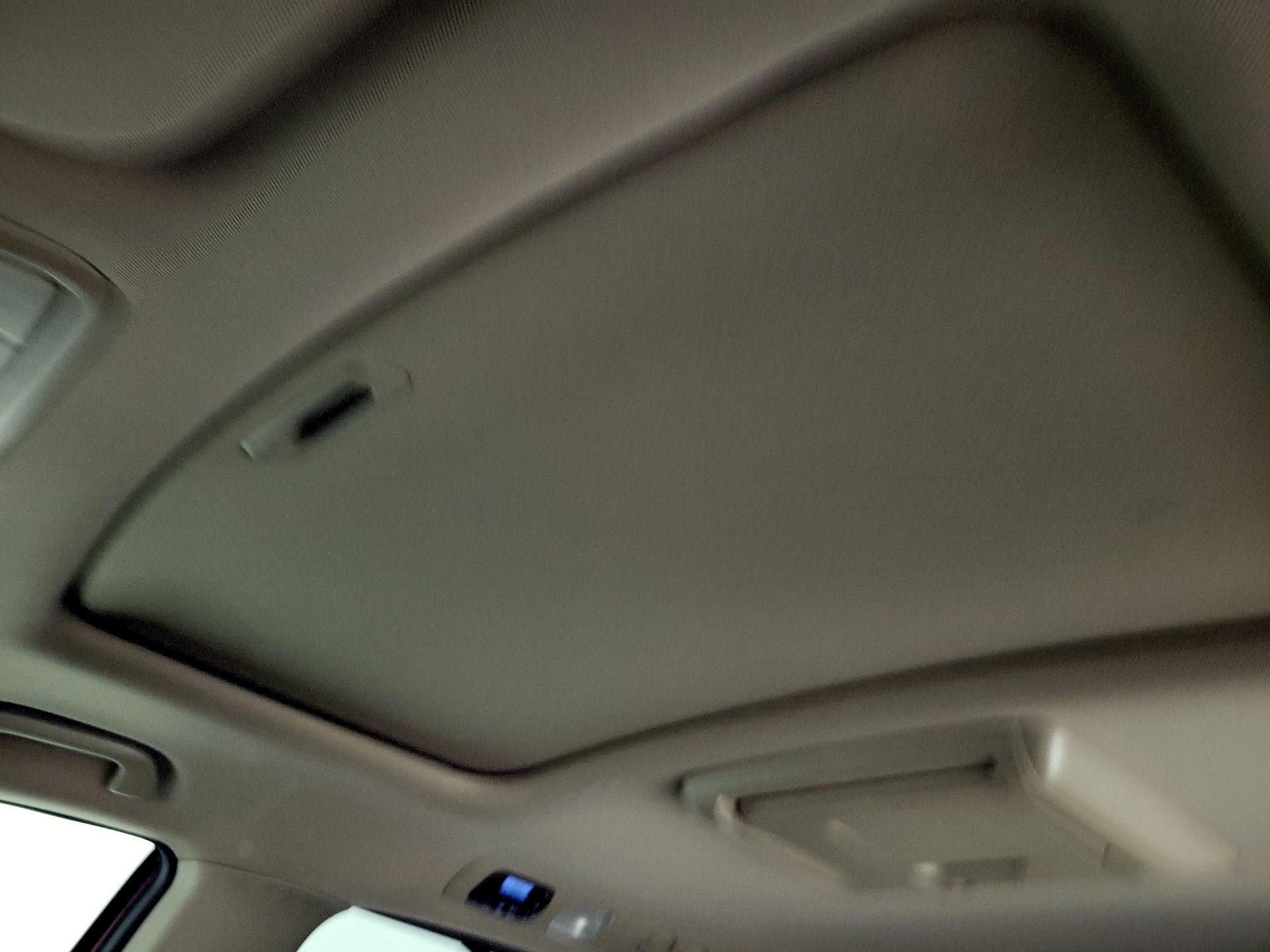 Thumbnail: 2017 Honda Odyssey - 19