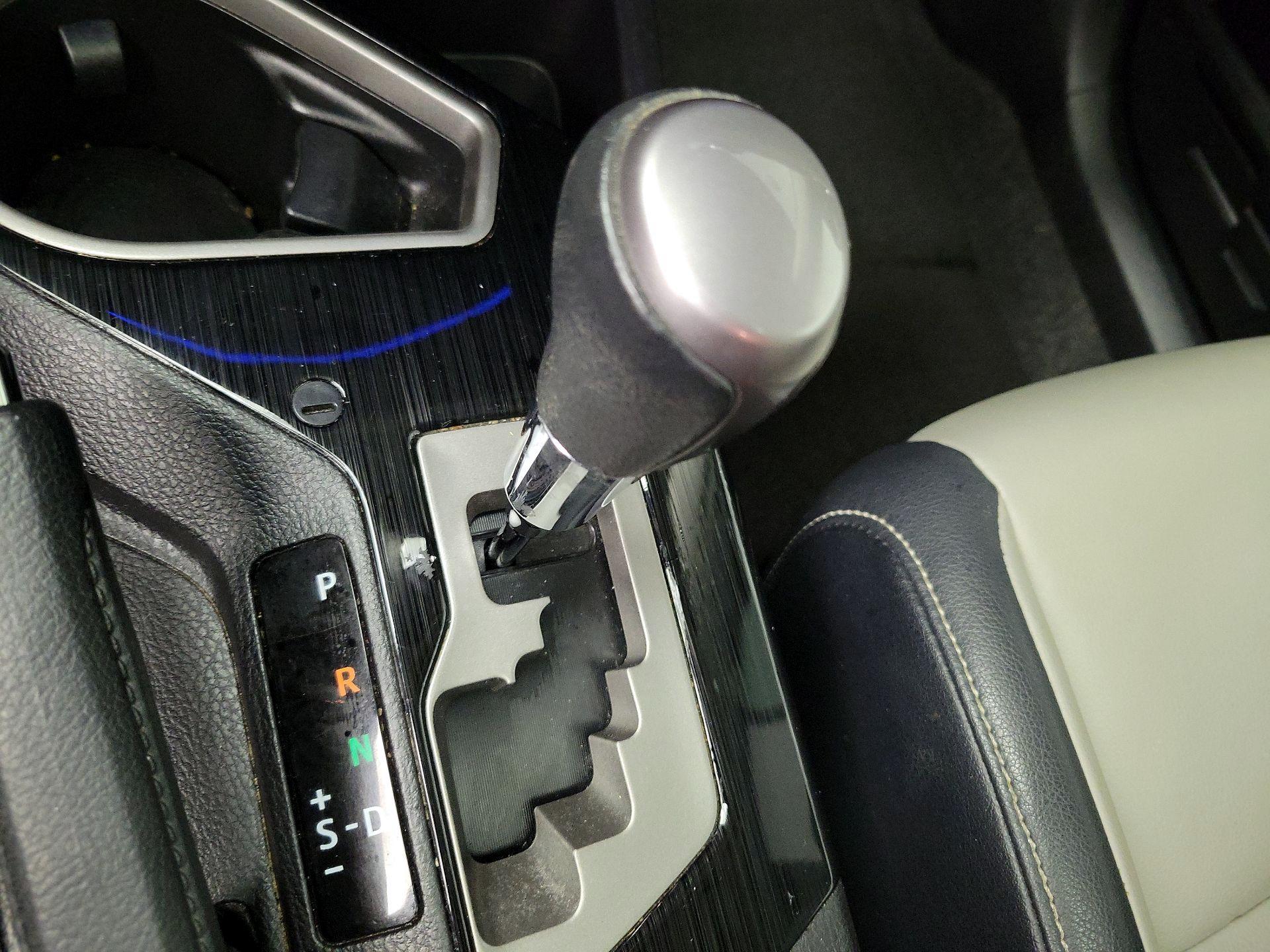 Thumbnail: 2017 Toyota RAV4 - 17