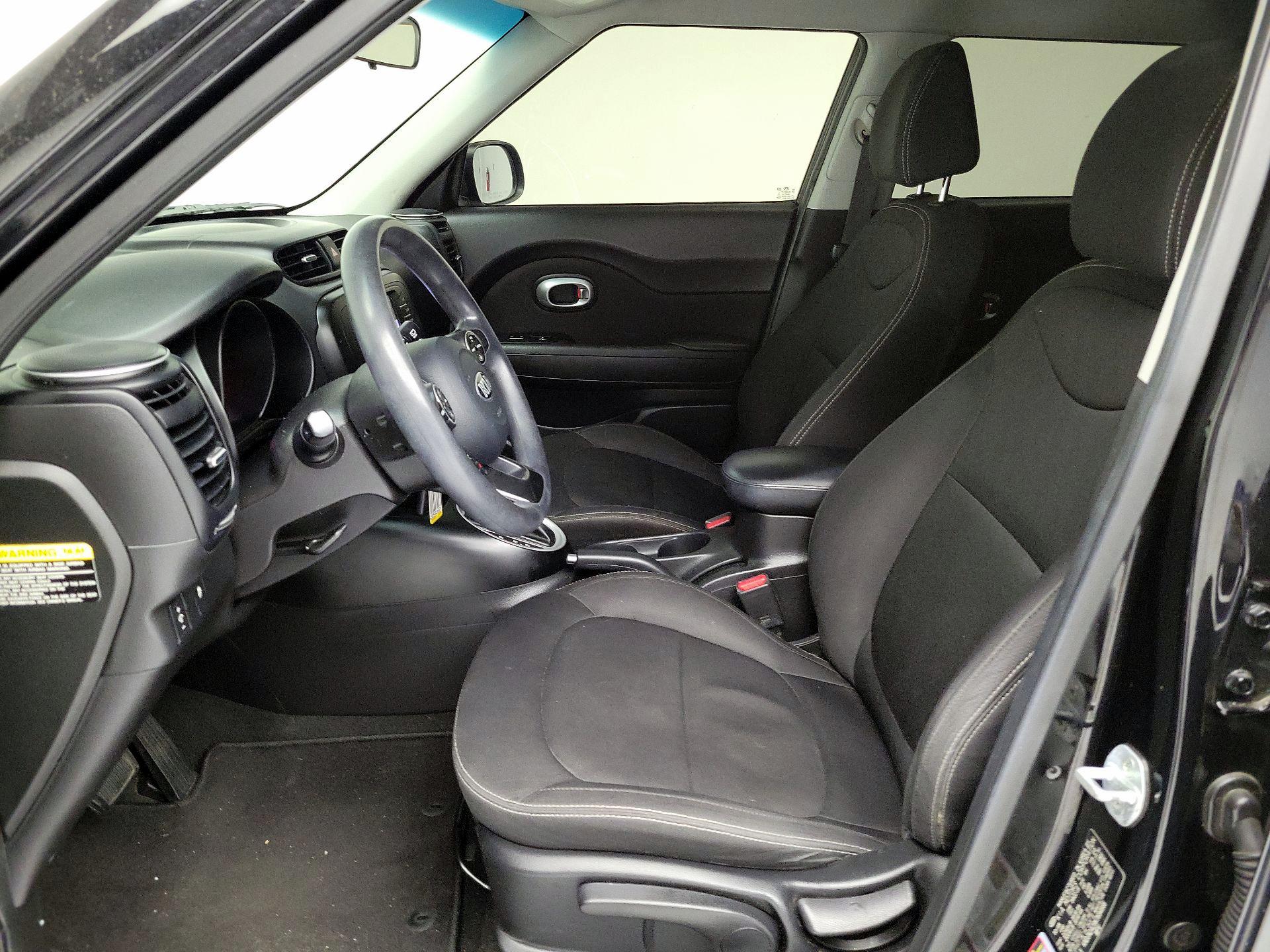 Thumbnail: 2019 Kia Soul - 11