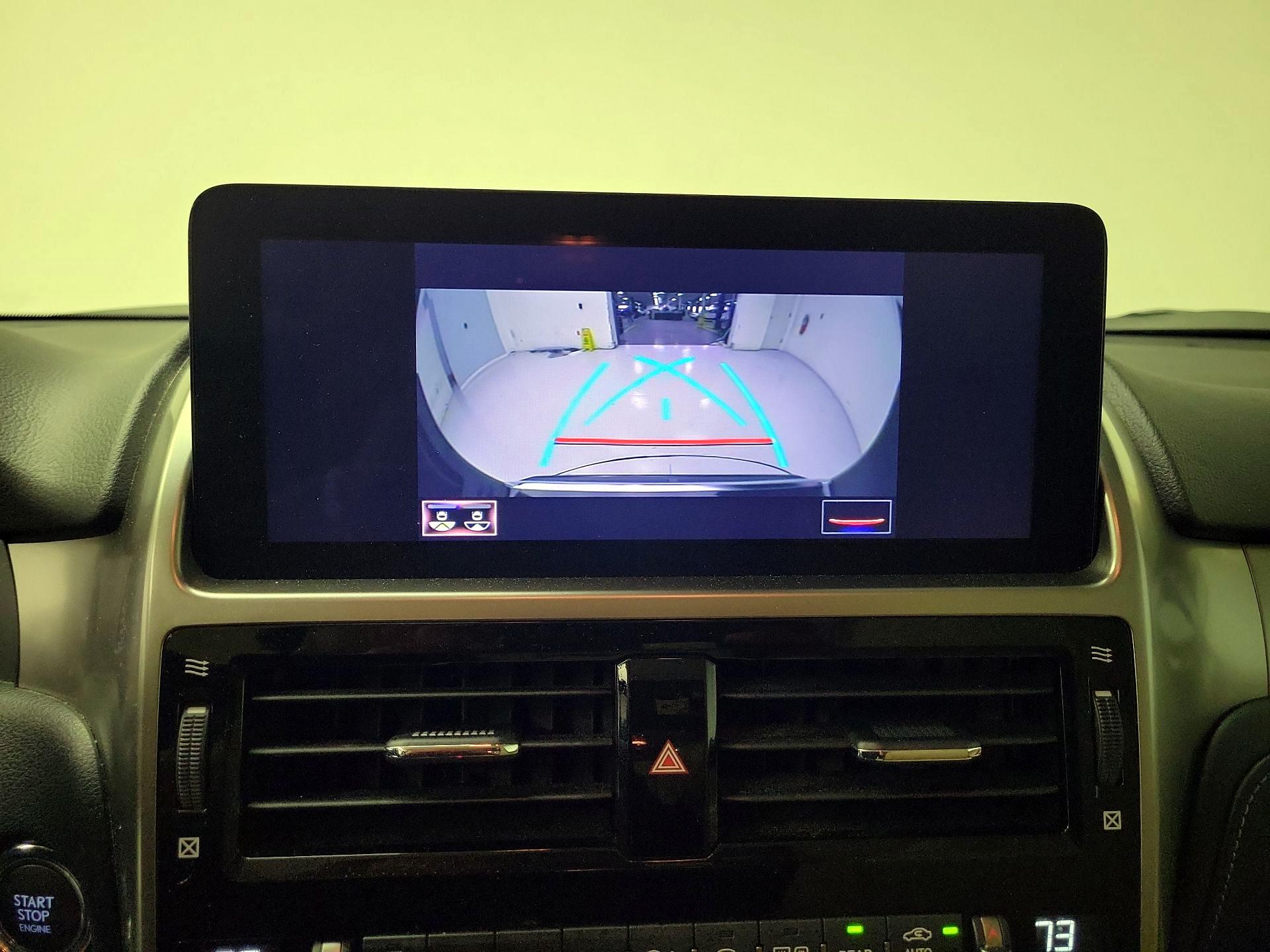 Thumbnail: 2022 Lexus GX - 15