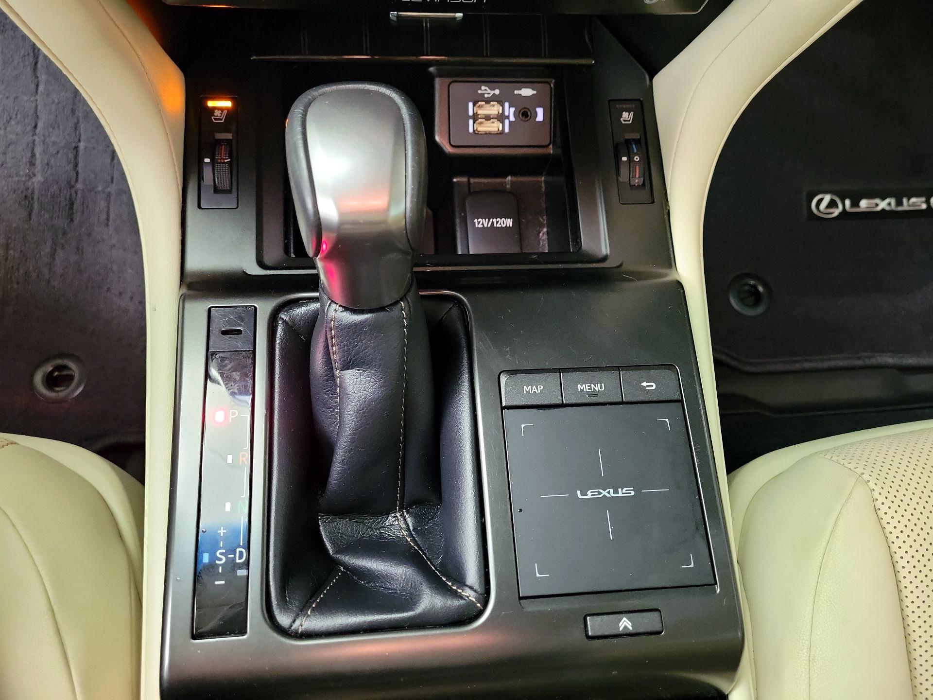 Thumbnail: 2022 Lexus GX - 18