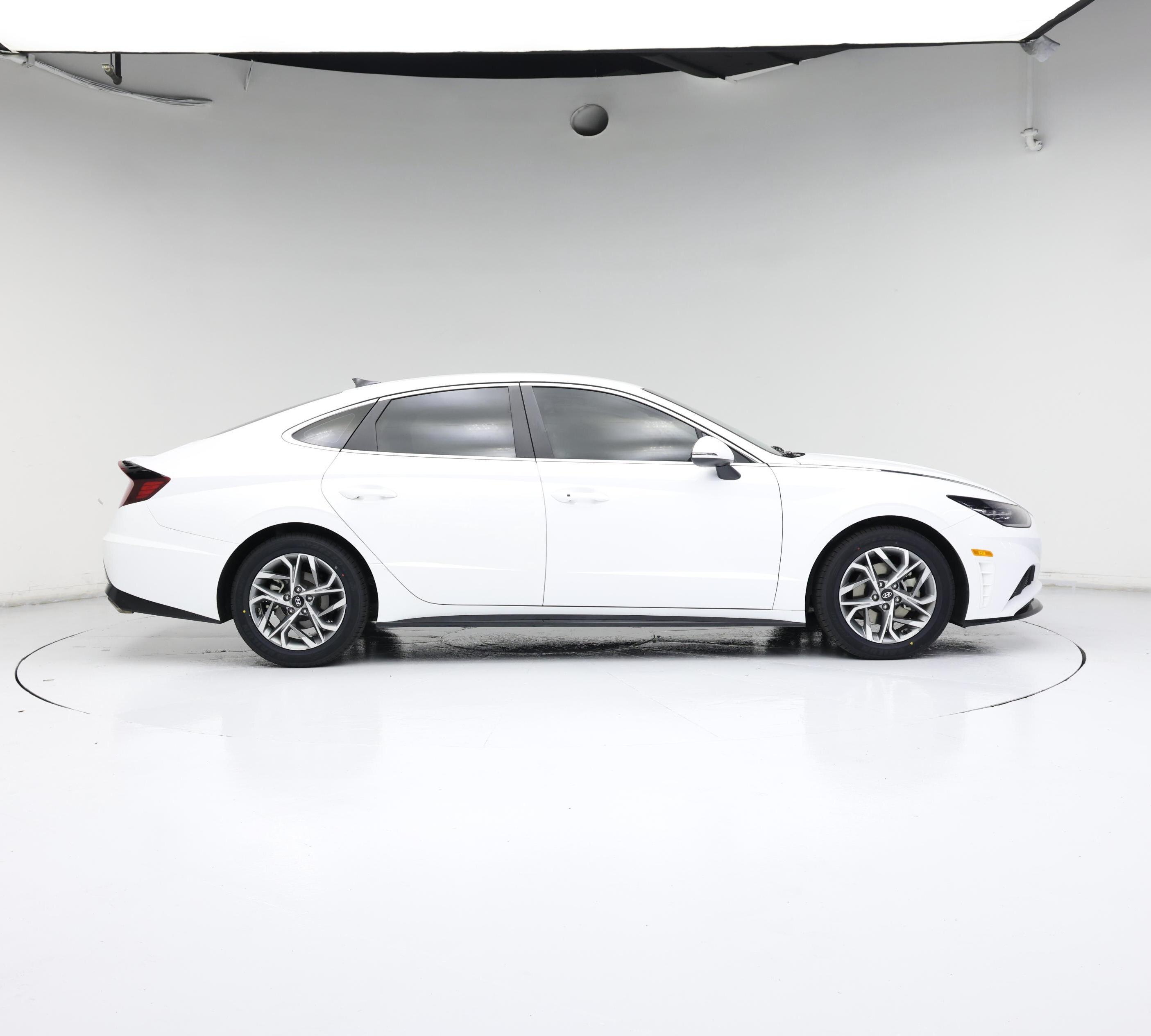 Thumbnail: 2023 Hyundai Sonata - 7