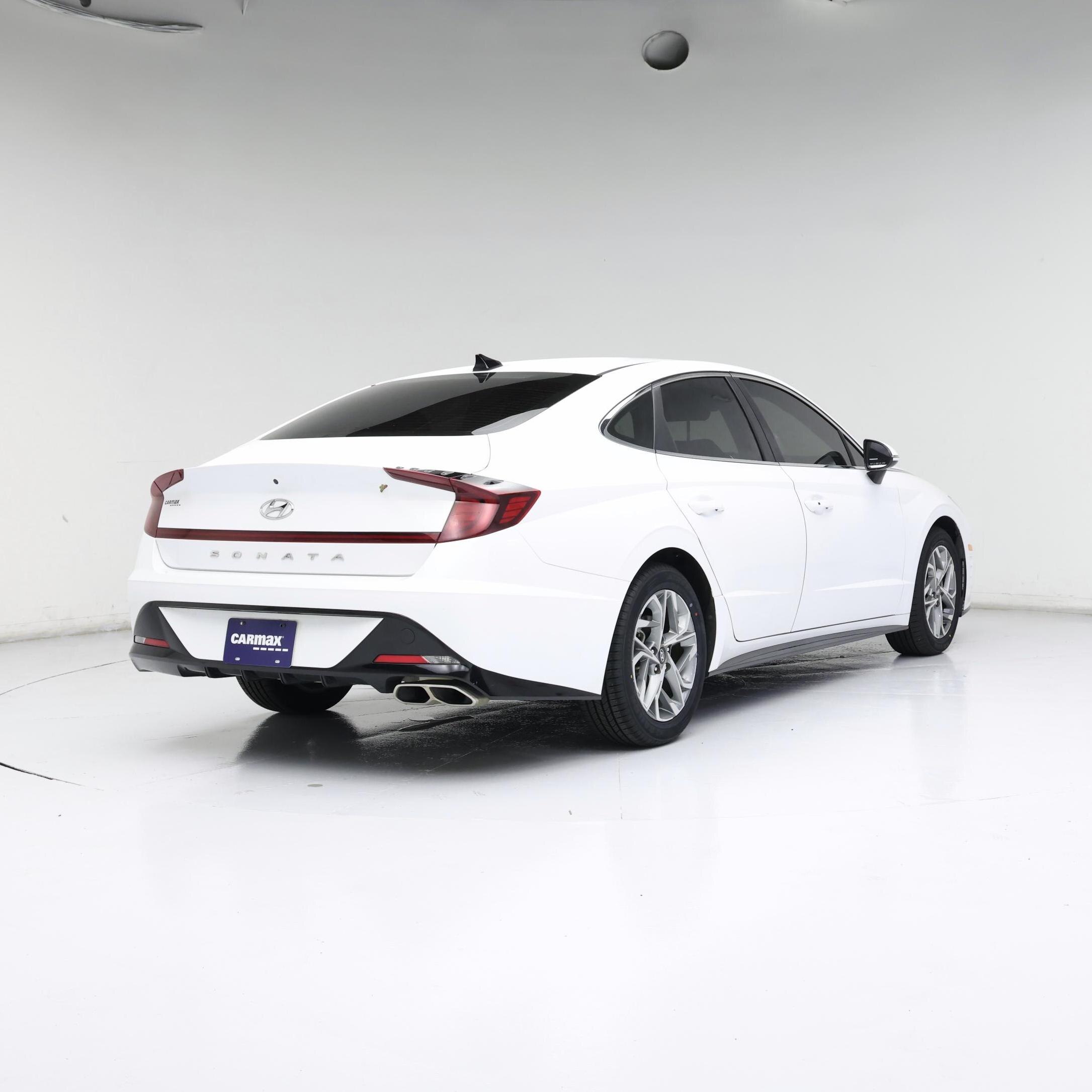 Thumbnail: 2023 Hyundai Sonata - 8