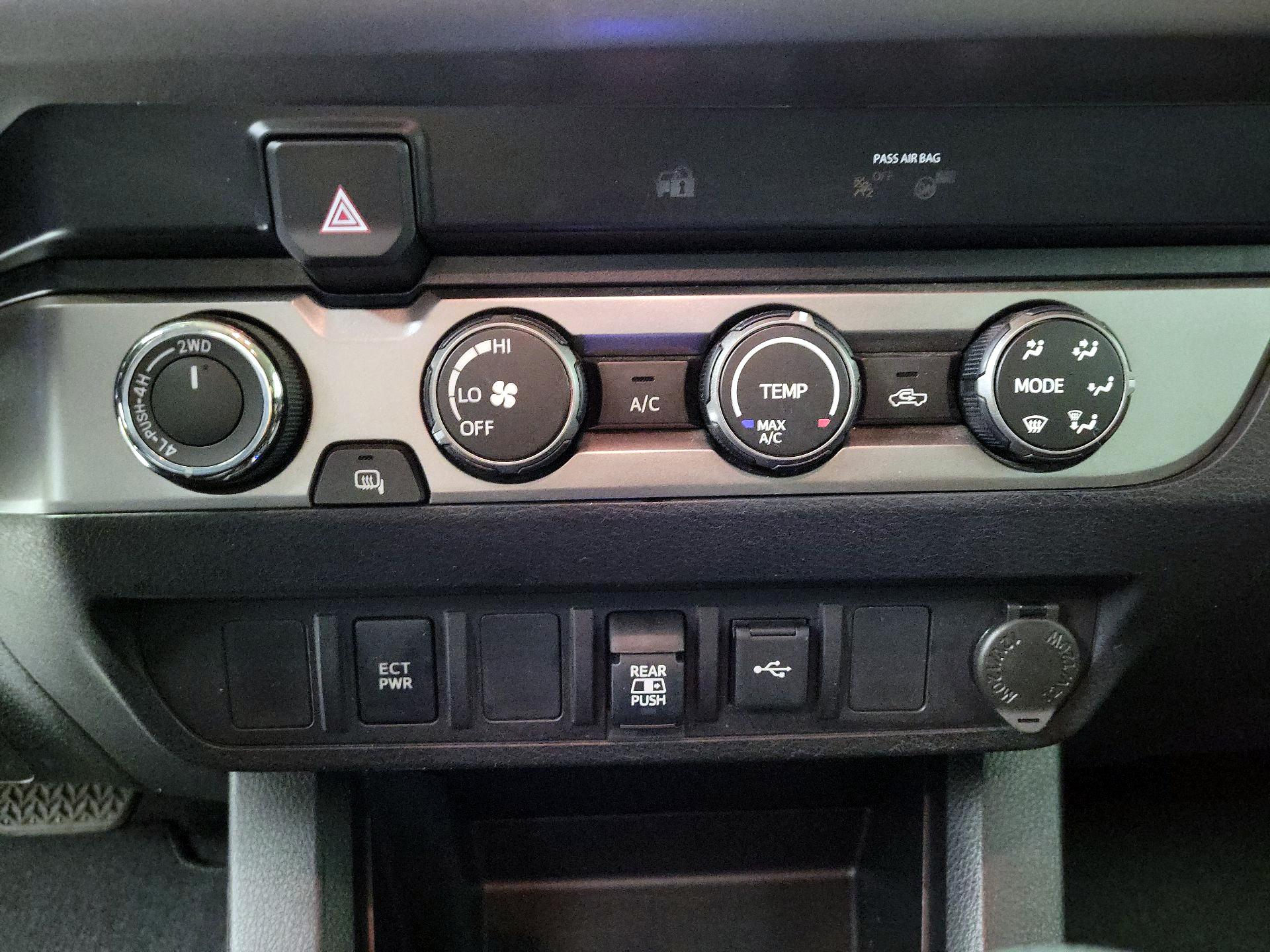 Thumbnail: 2020 Toyota Tacoma - 16