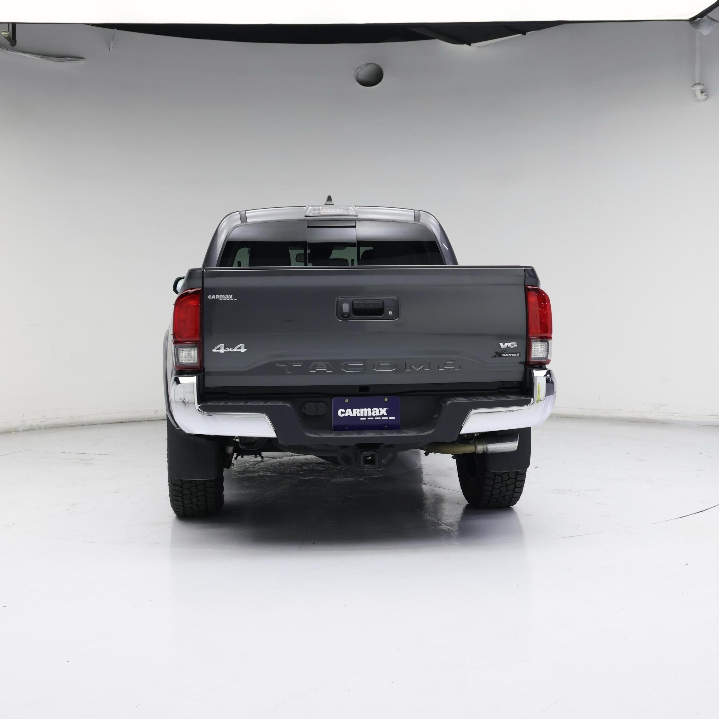 Thumbnail: 2020 Toyota Tacoma - 6