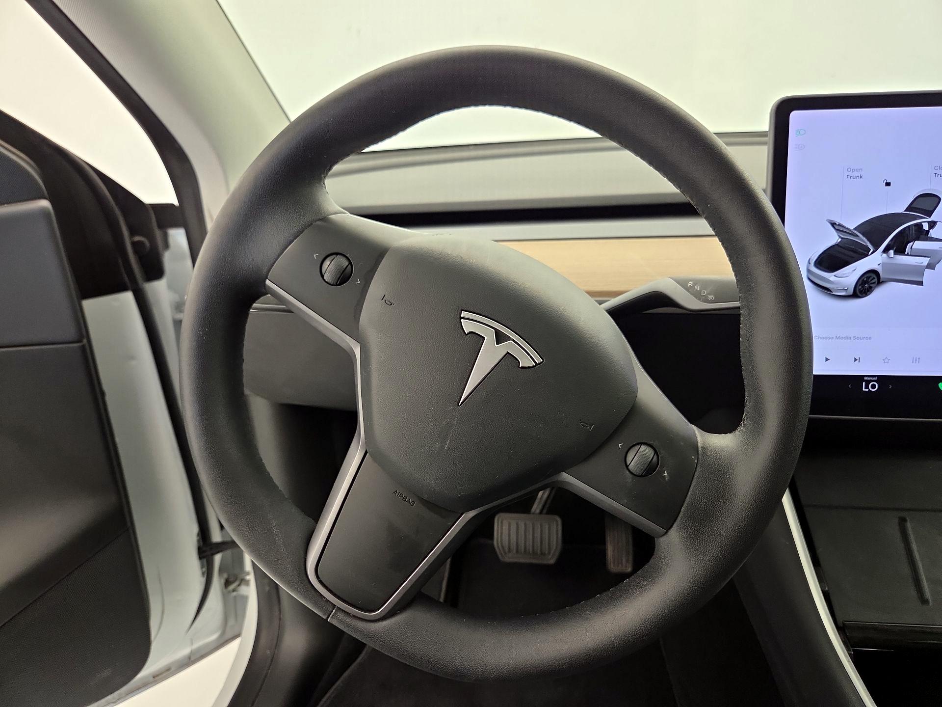Thumbnail: 2021 Tesla Model Y - 10