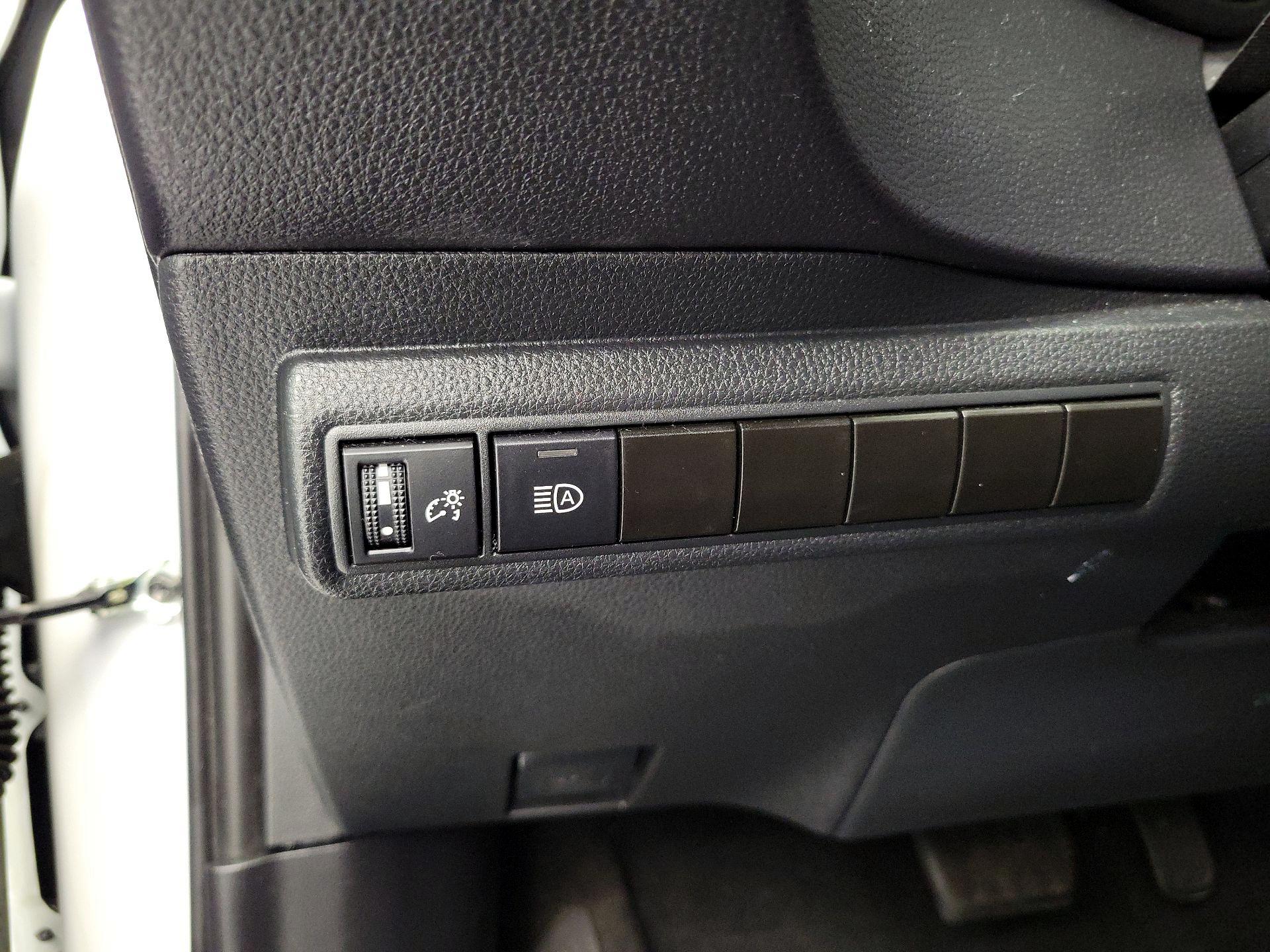 Thumbnail: 2023 Toyota Corolla - 13