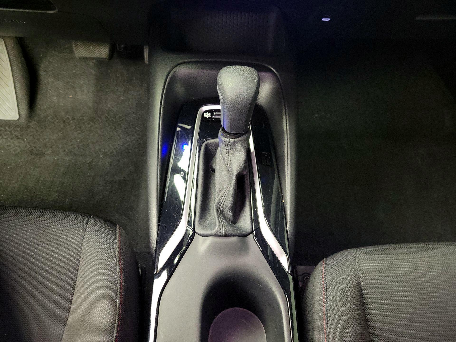 Thumbnail: 2023 Toyota Corolla - 17