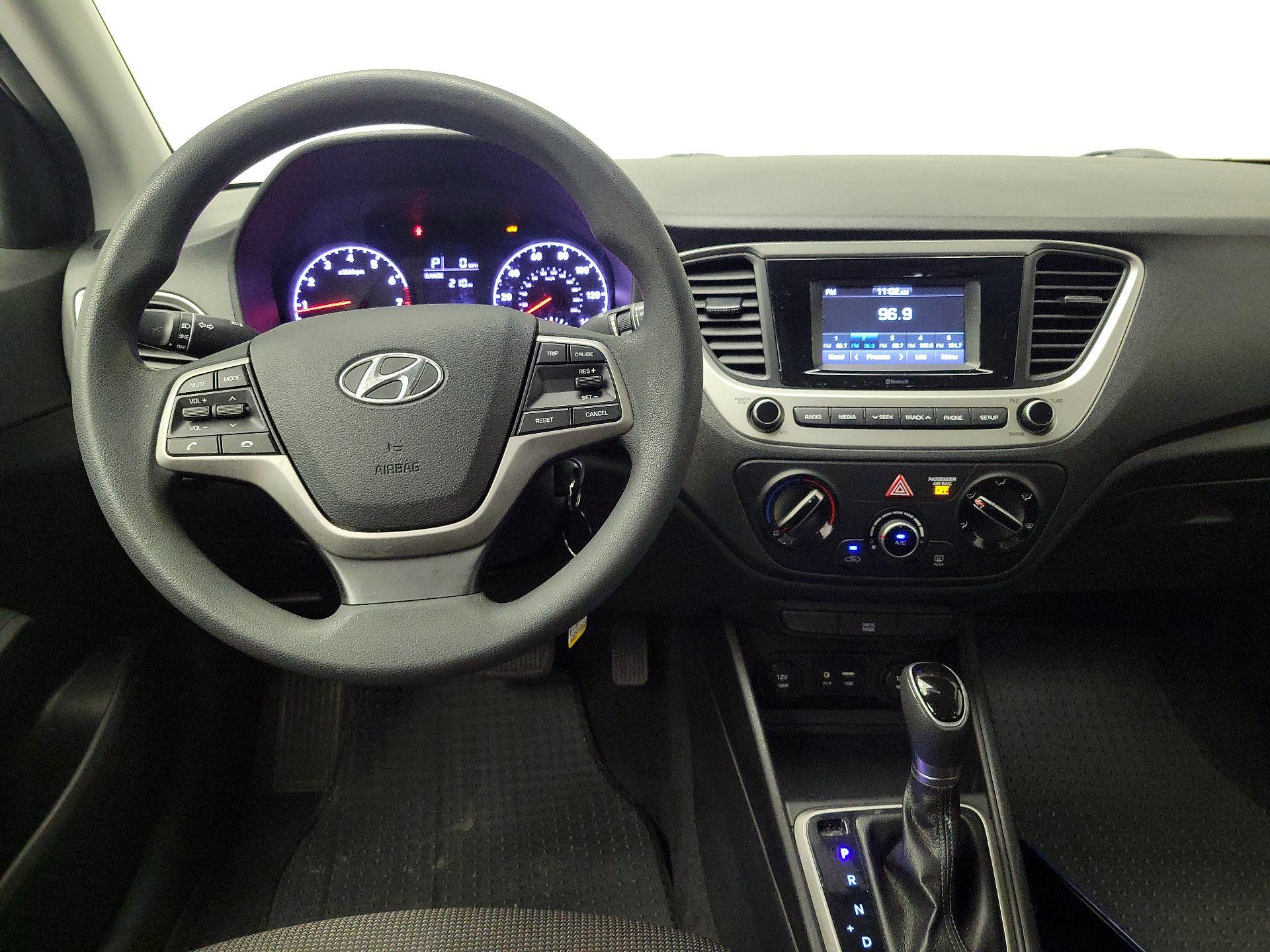 Thumbnail: 2019 Hyundai Accent - 10