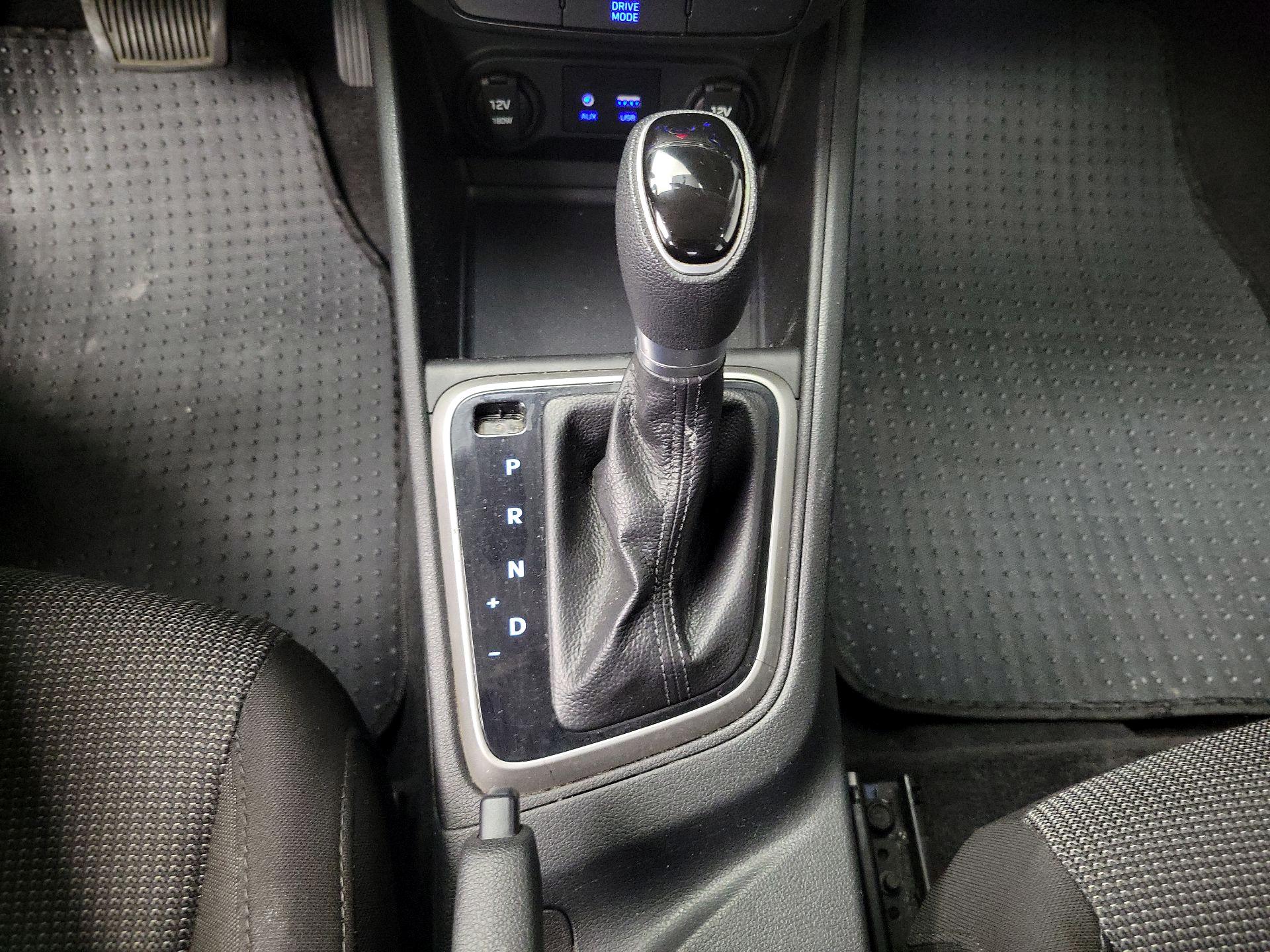 Thumbnail: 2019 Hyundai Accent - 17