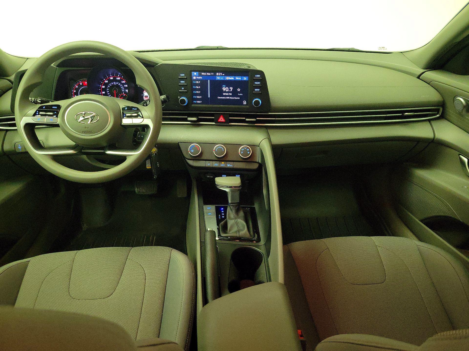 Thumbnail: 2021 Hyundai Elantra - 9