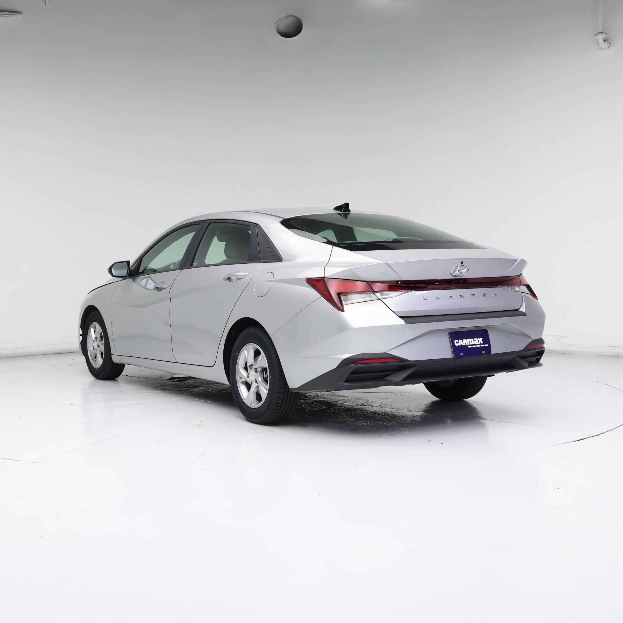 Thumbnail: 2021 Hyundai Elantra - 2